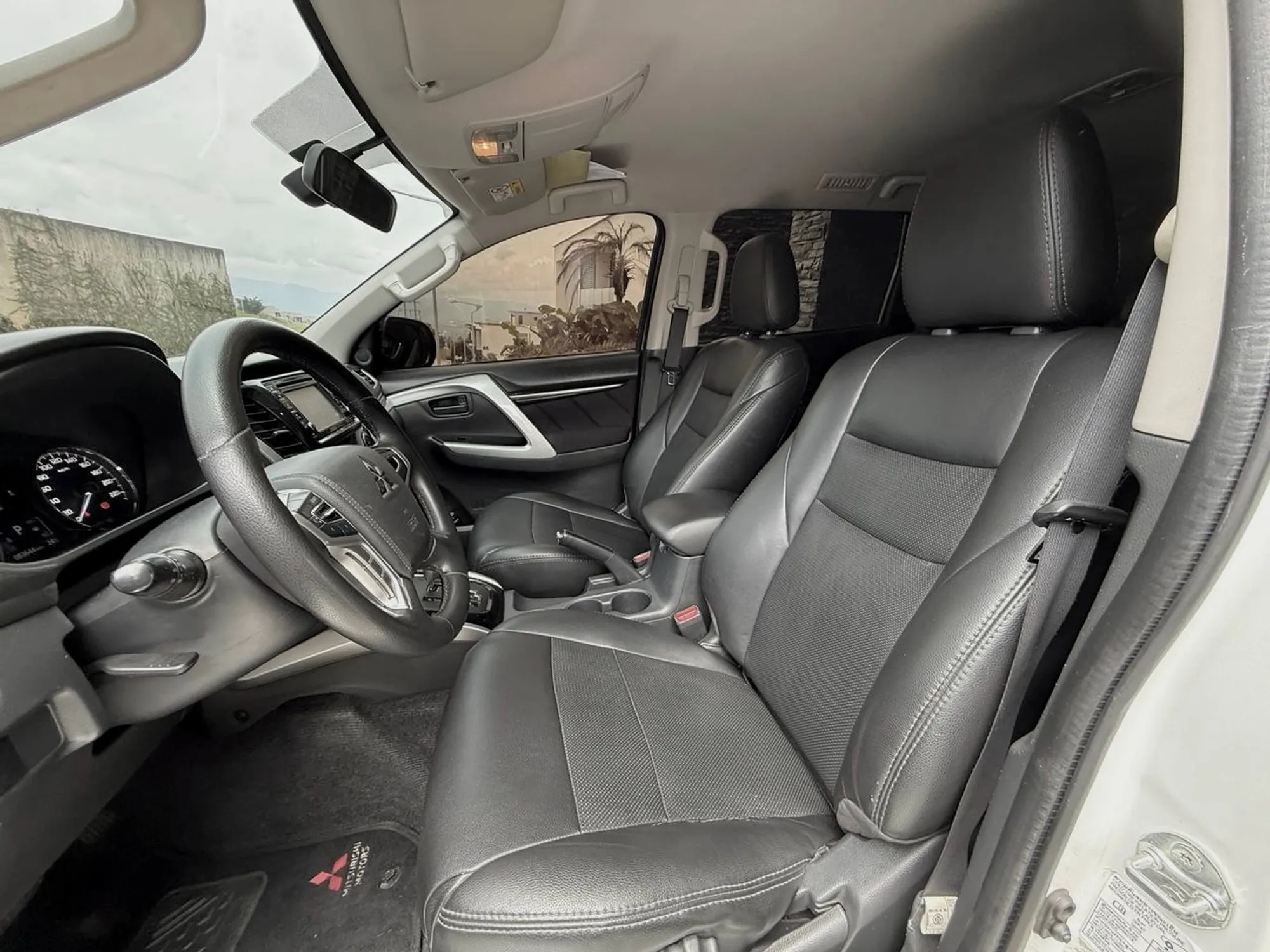Mitsubishi Montero sport Diesel  2018