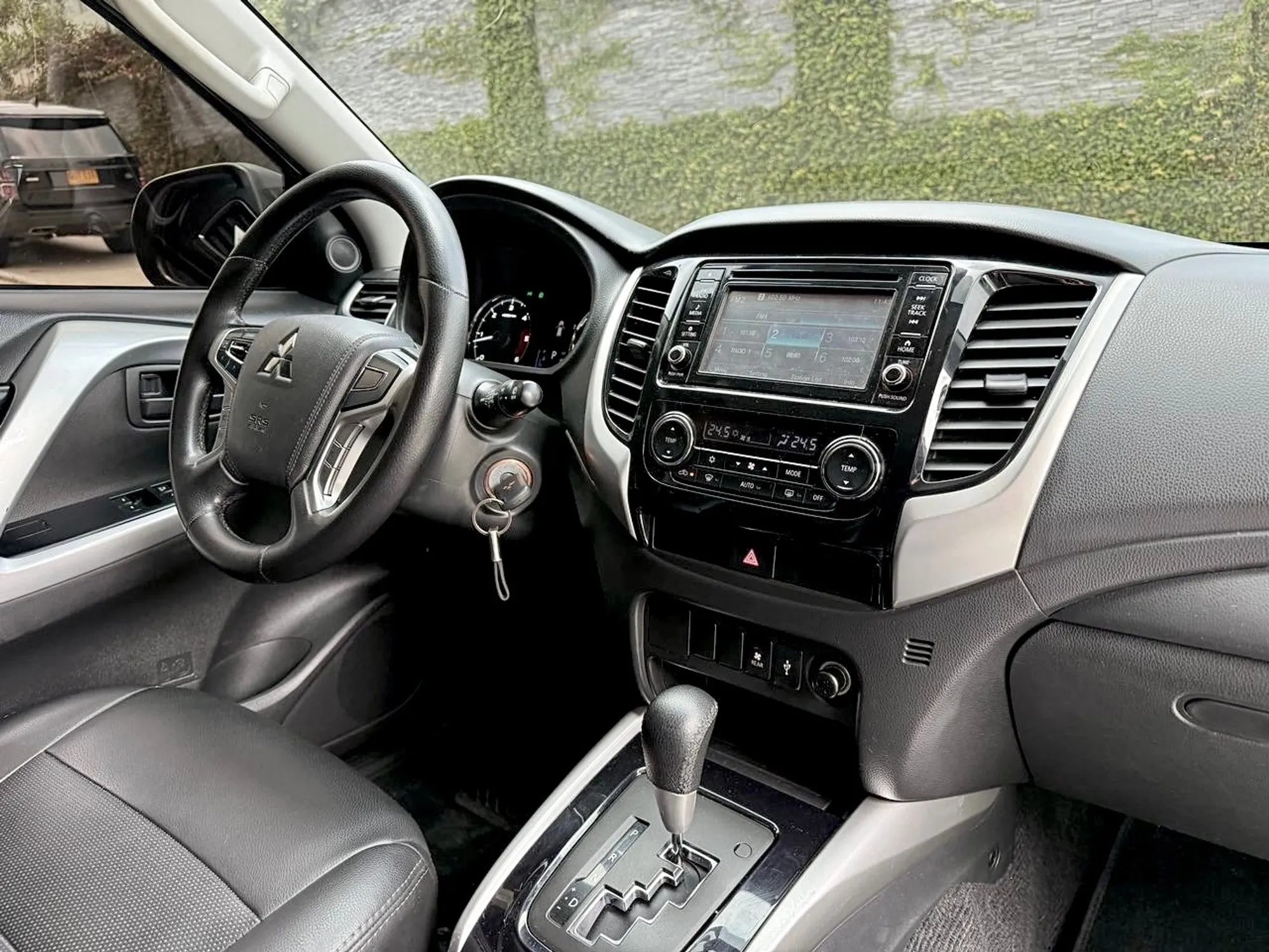 Mitsubishi Montero sport Diesel  2018