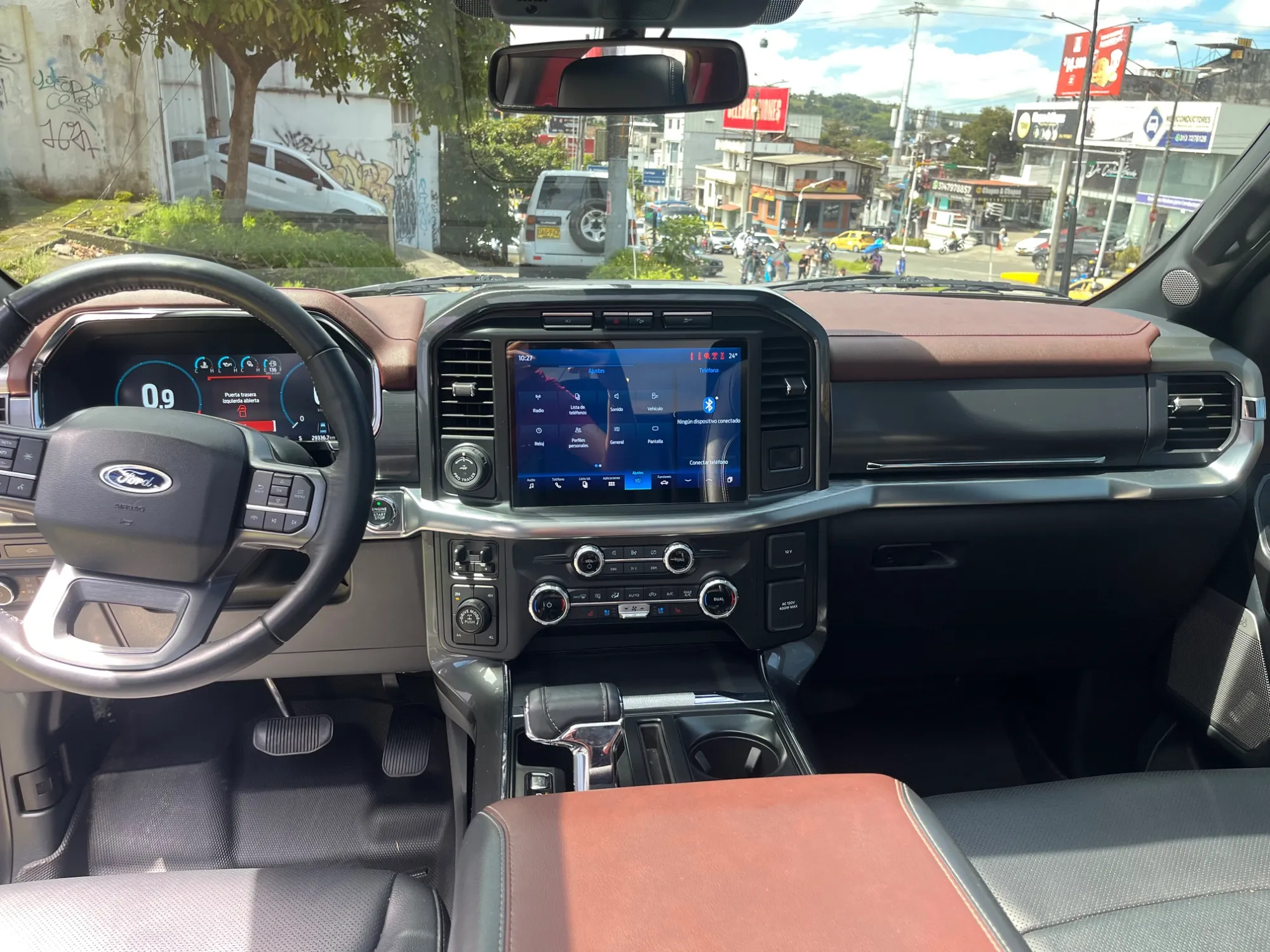 Ford F150 lariat sport 2023