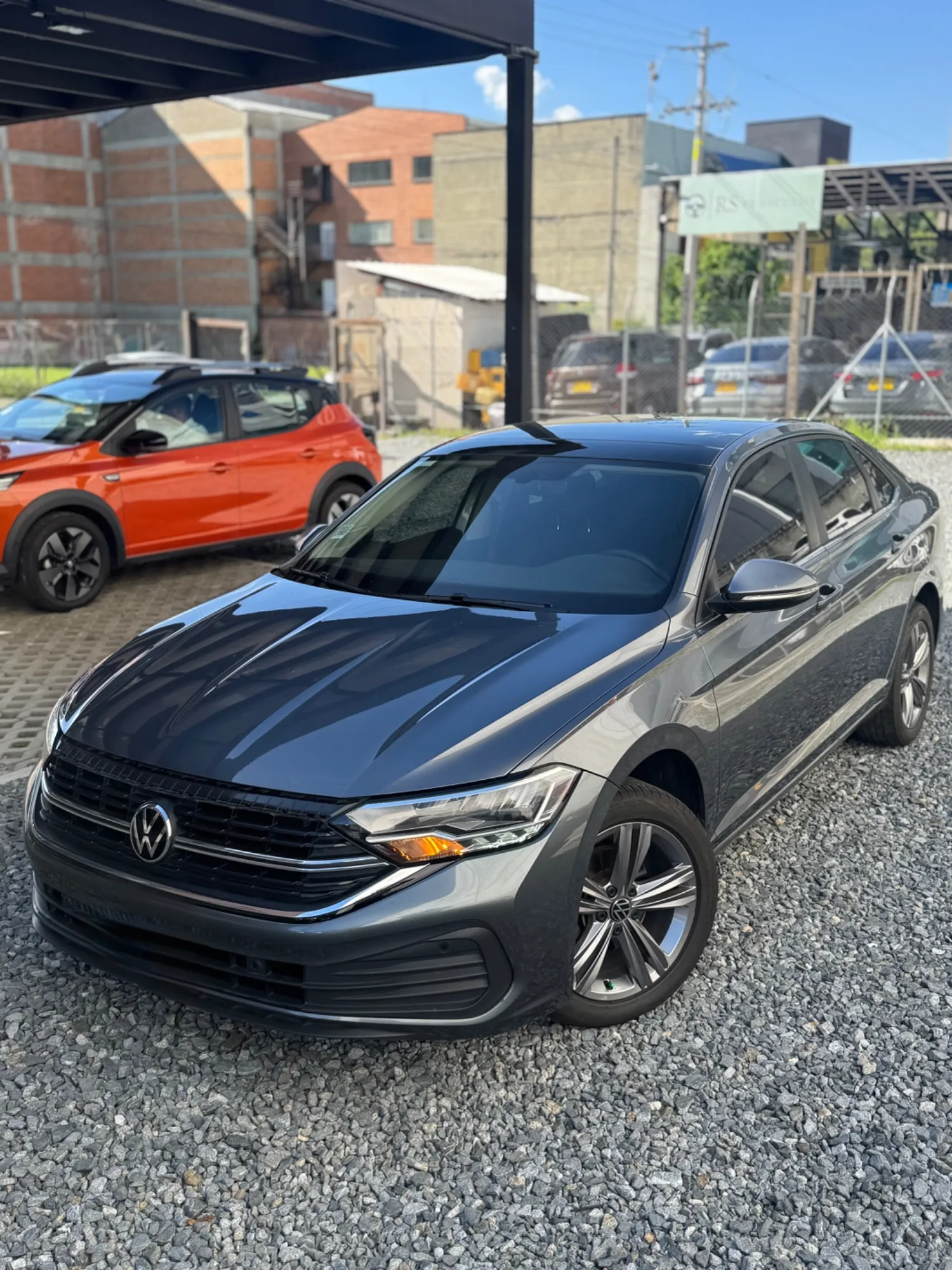 Volkswagen JETTA highline 1.4T - 79306