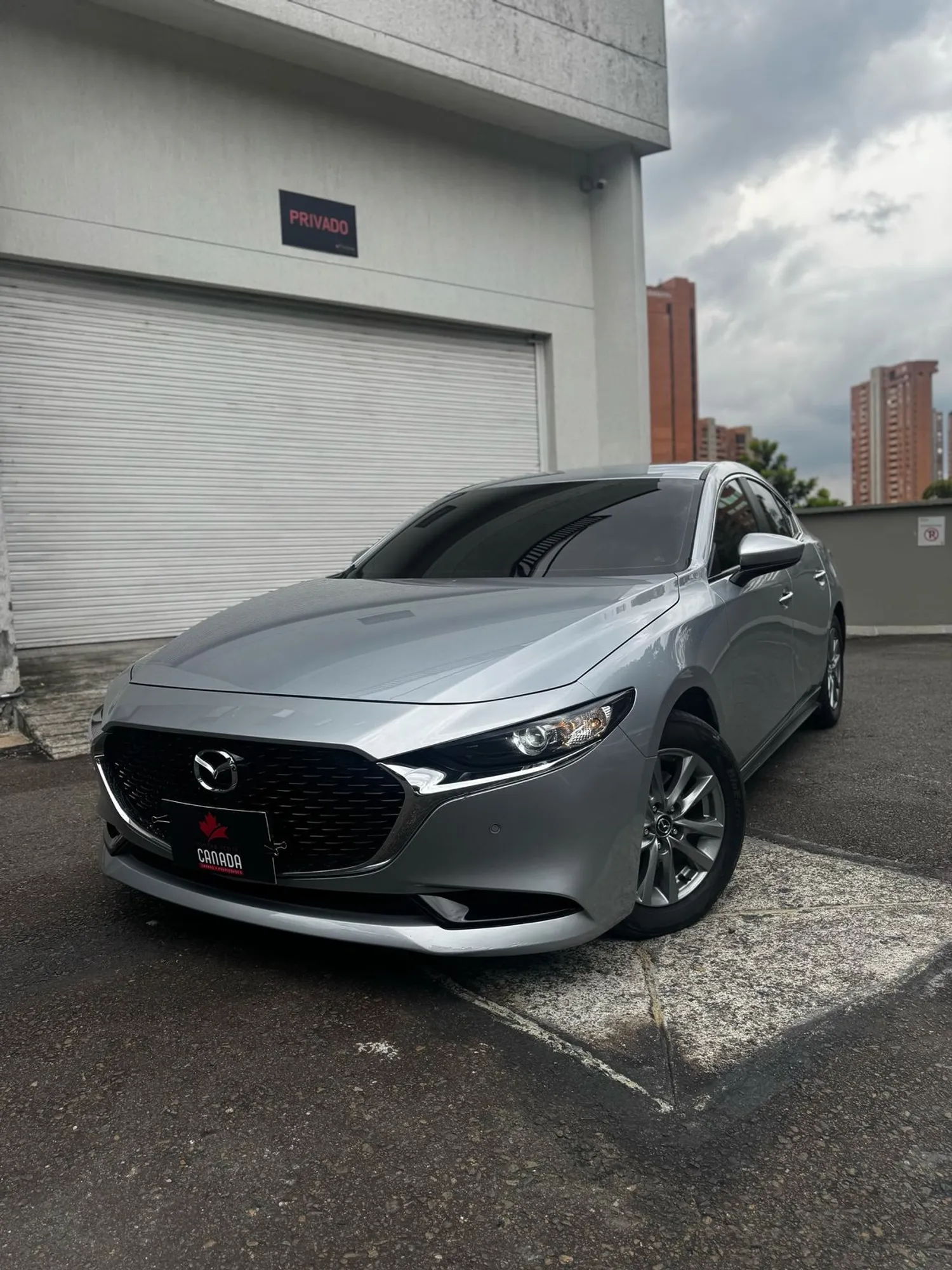 MAZDA 3 TOURING 2024 COJINERIA EN CUERO 