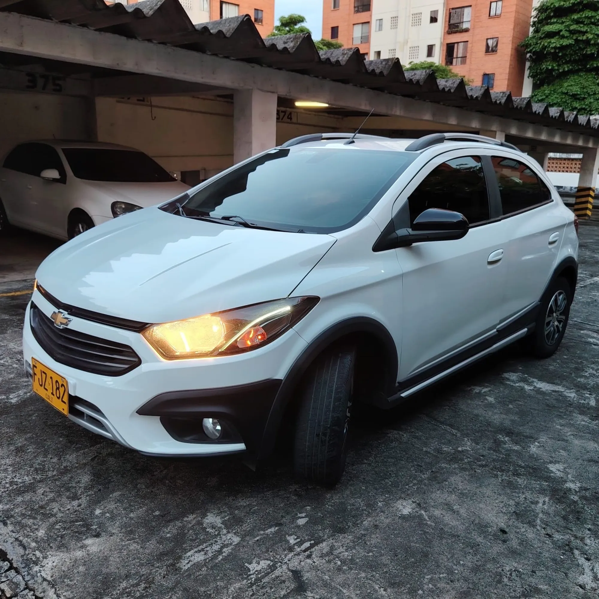 Chevrolet Onix Activ 2018