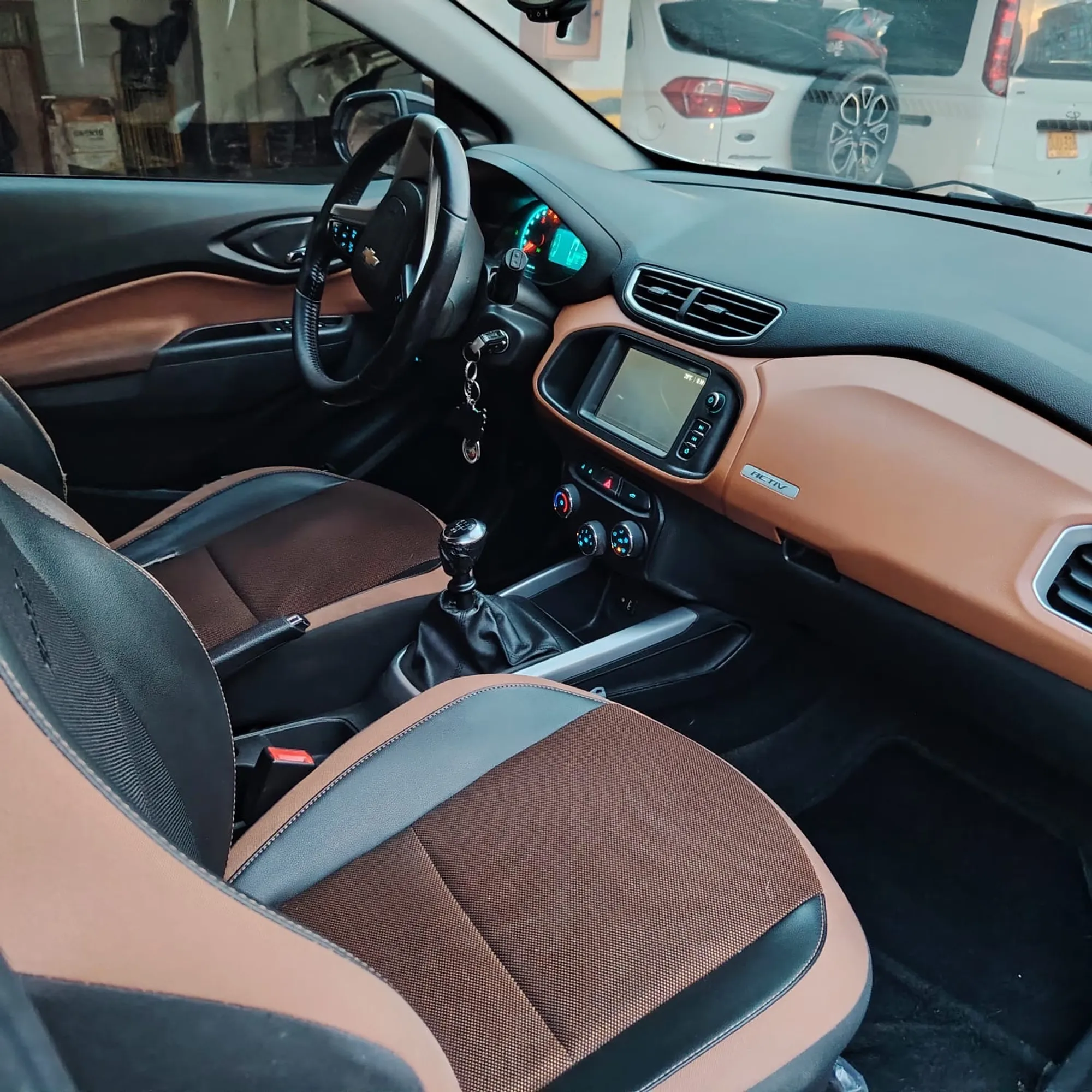 Chevrolet Onix Activ 2018