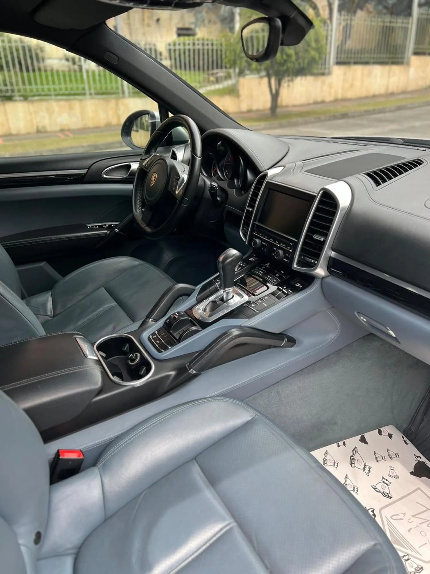 Porsche cayenne diesel 2011