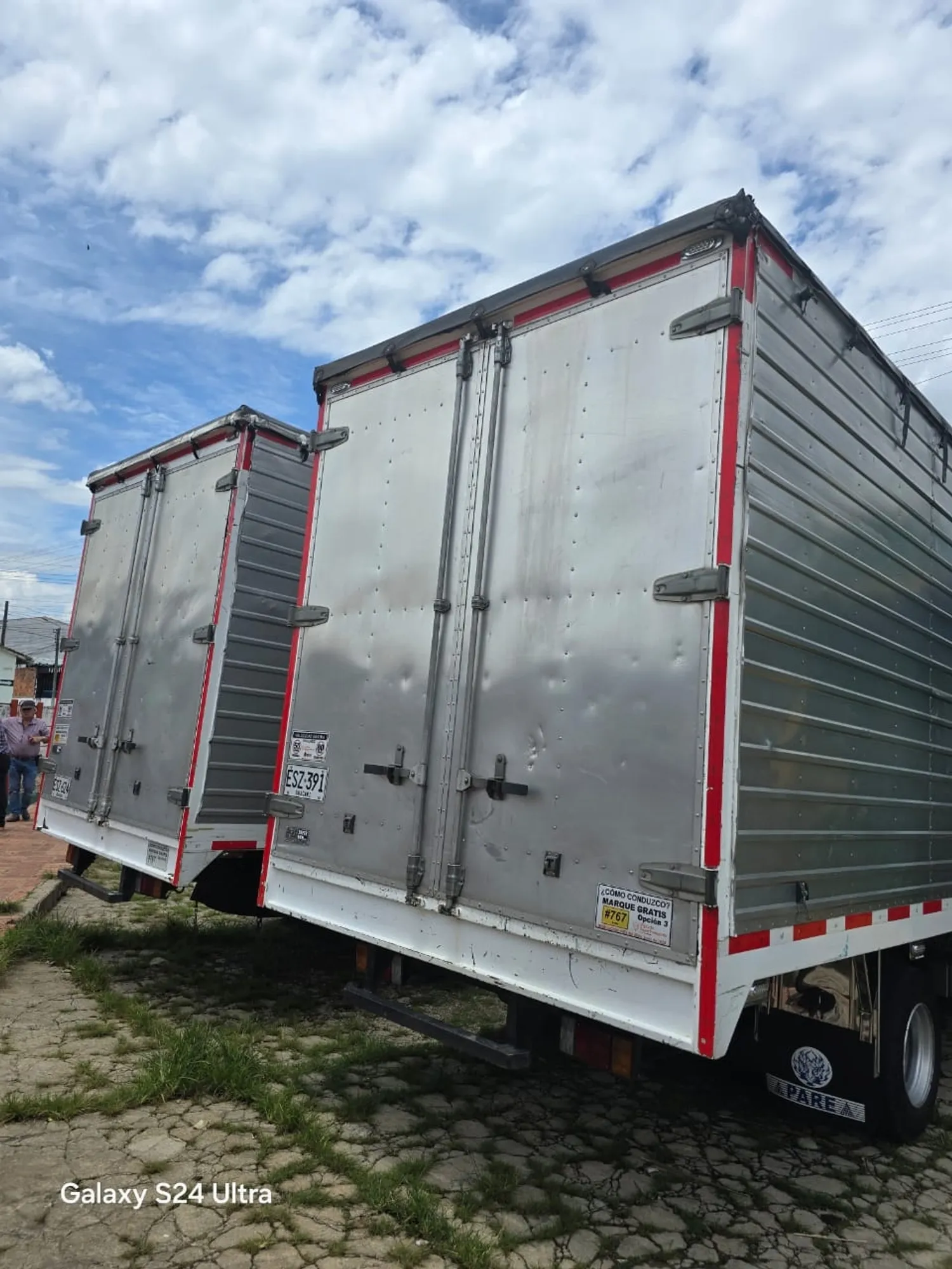 Camion FRR 2022