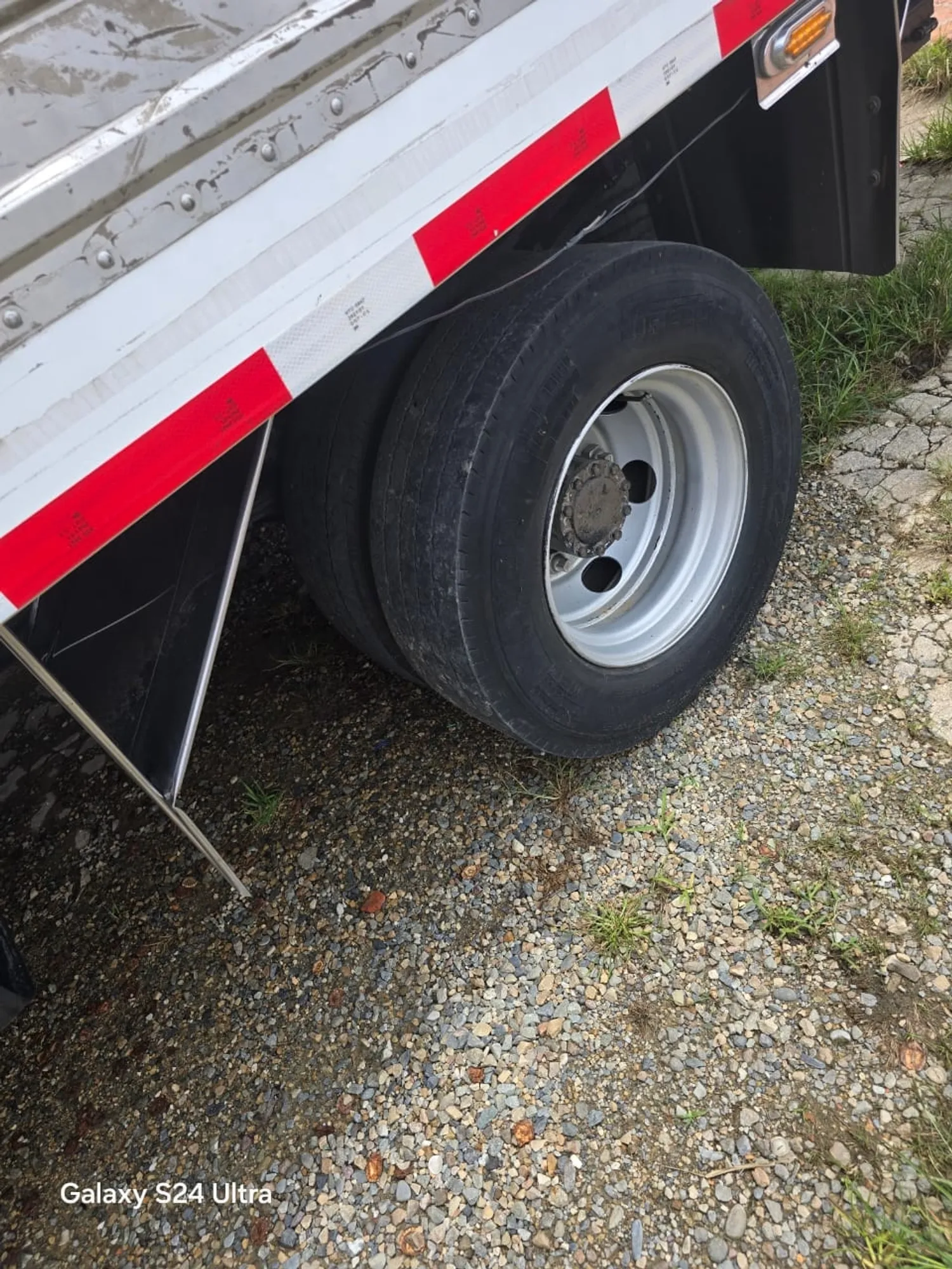 Camion FRR 2022