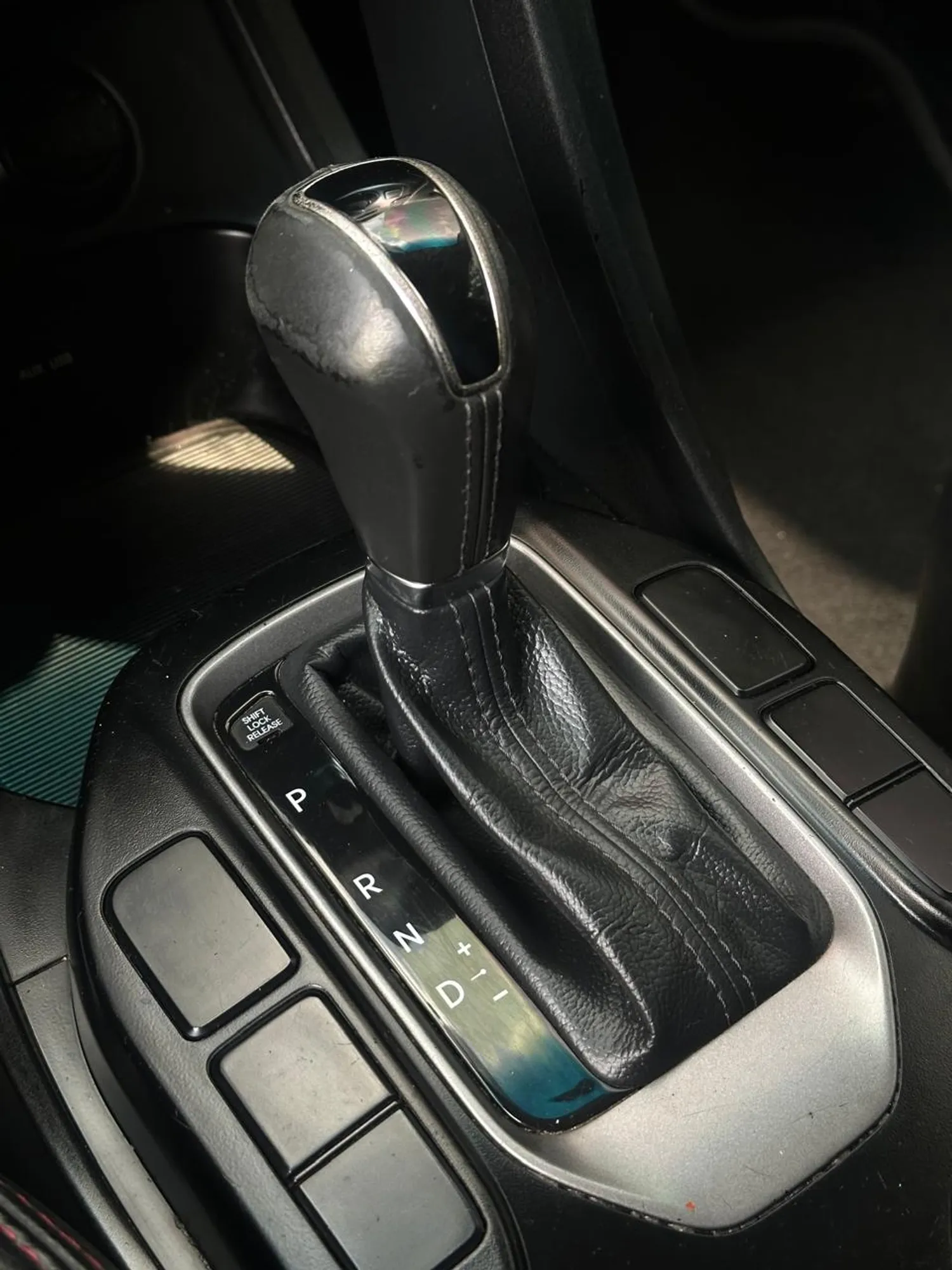 Hyundai SantaFe GLS 4X4 2015