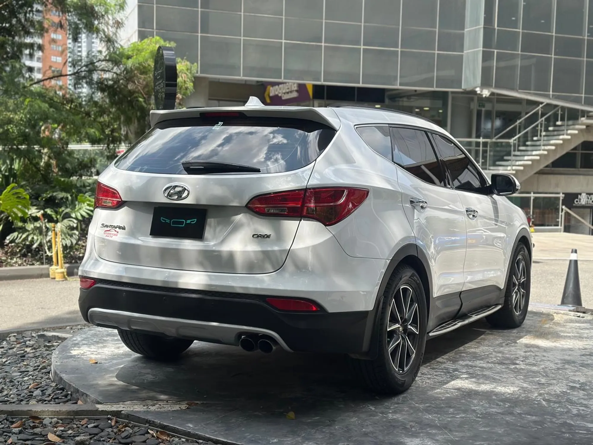 Hyundai SantaFe GLS 4X4 2015