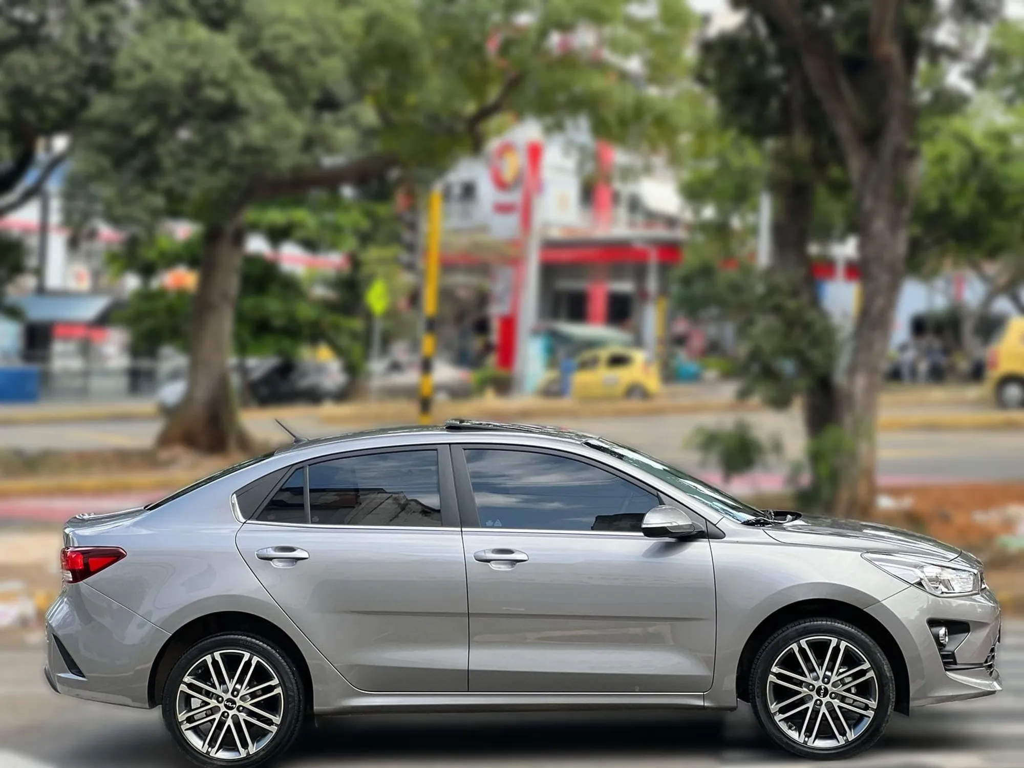 KIA RIO ZENIT AT MODELO 2024