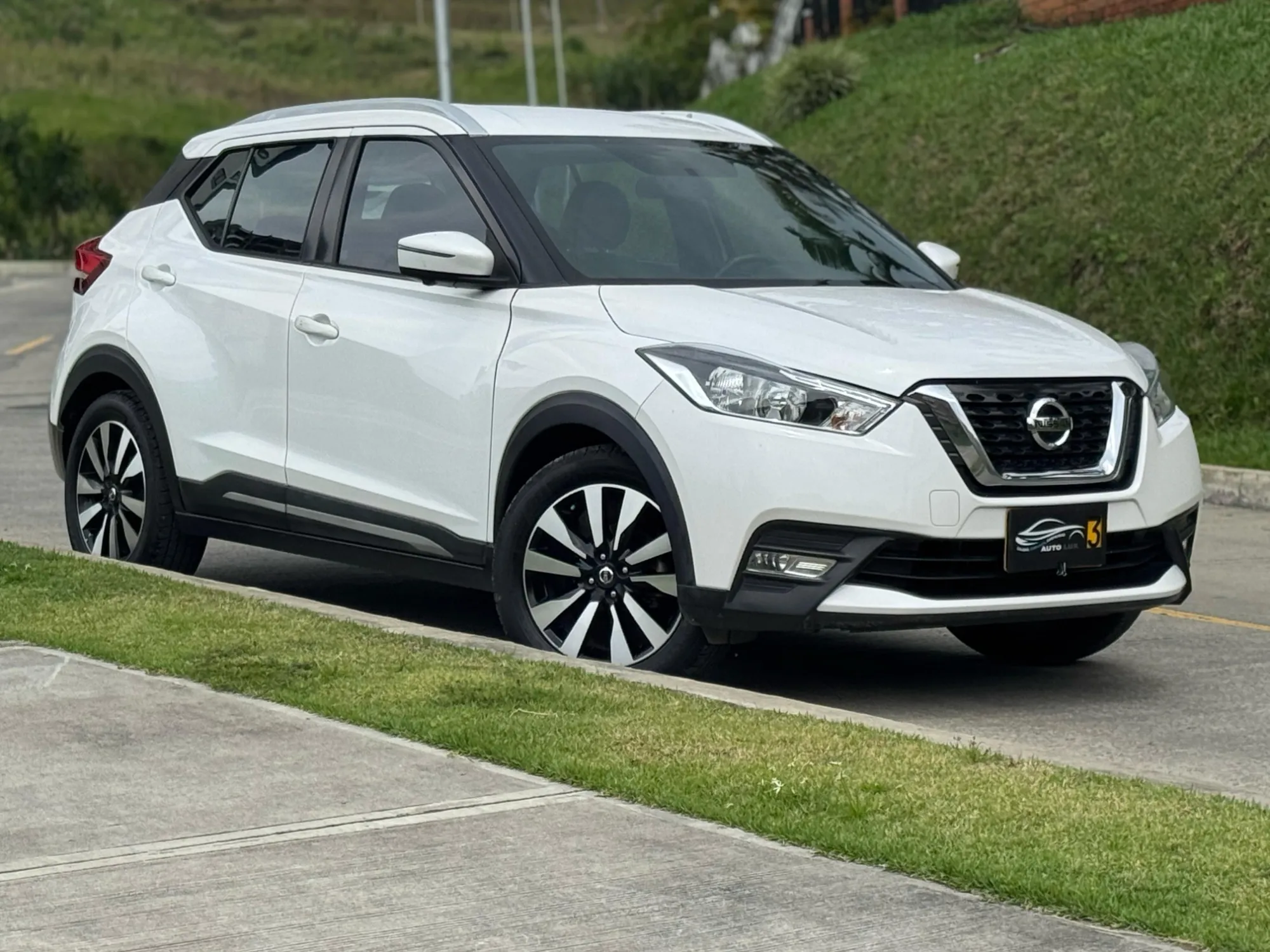 NISSAN KICKS EXCLUSIVE AT 2020 