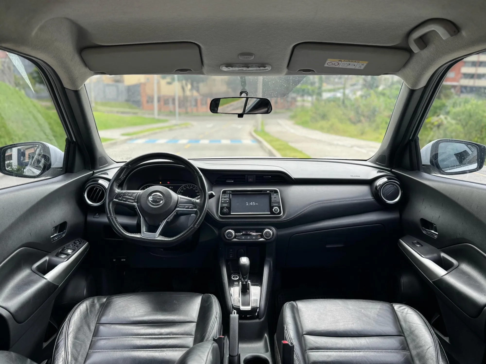 NISSAN KICKS EXCLUSIVE AT 2020 