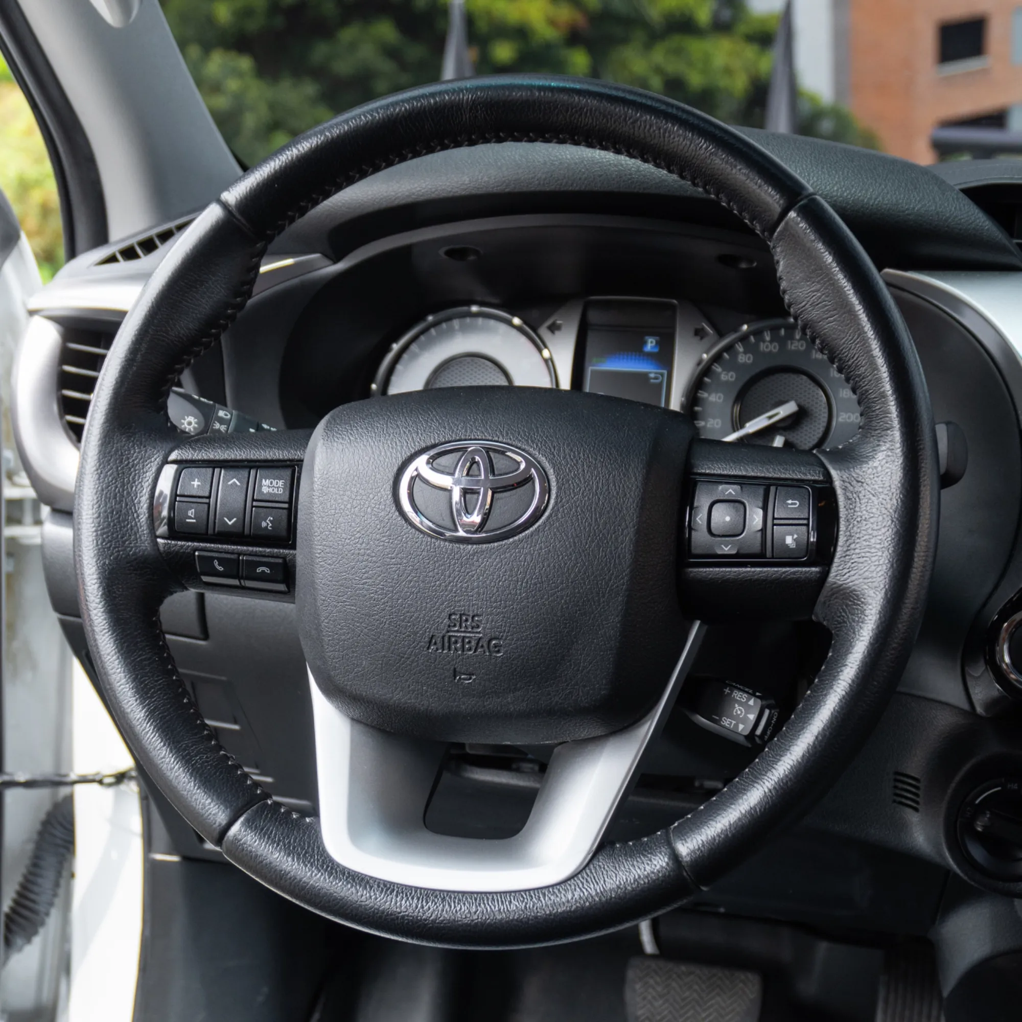 Toyota Hilux 2.4 Diesel 4x4 2023
