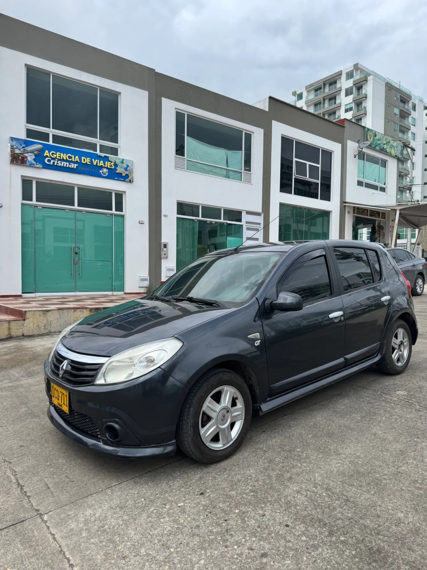 Renault sandero GT 2010