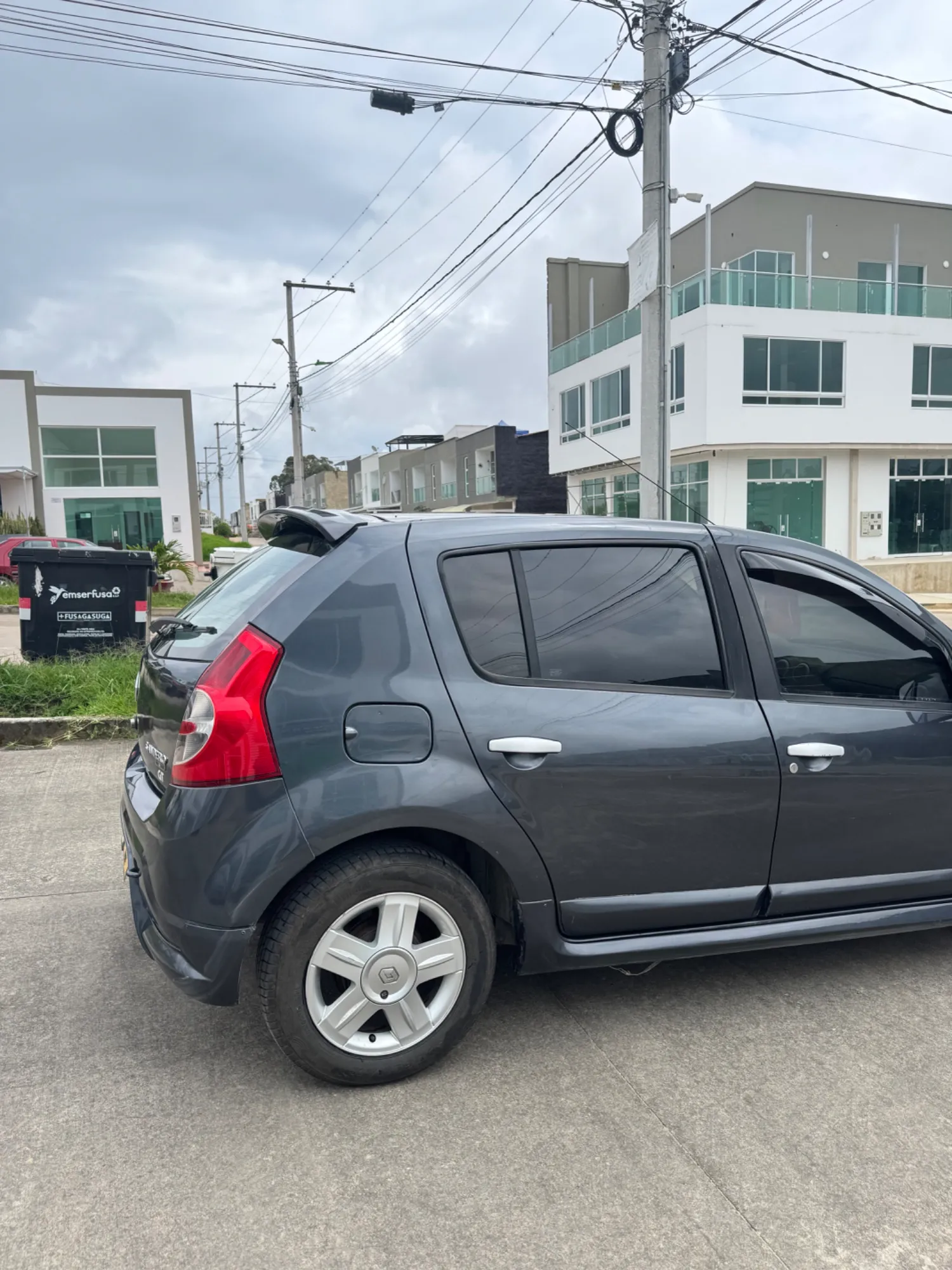 Renault sandero GT 2010