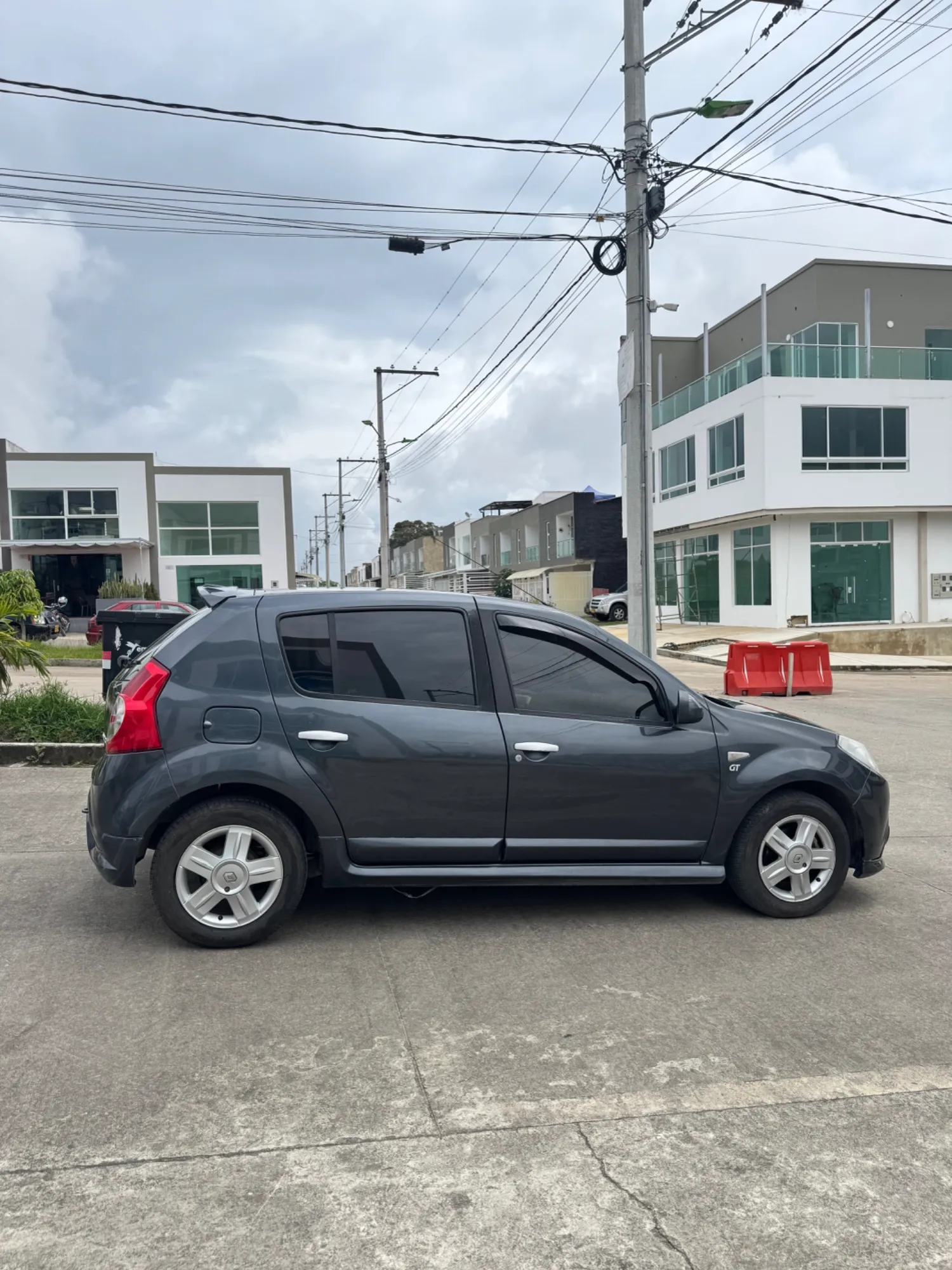Renault sandero GT 2010