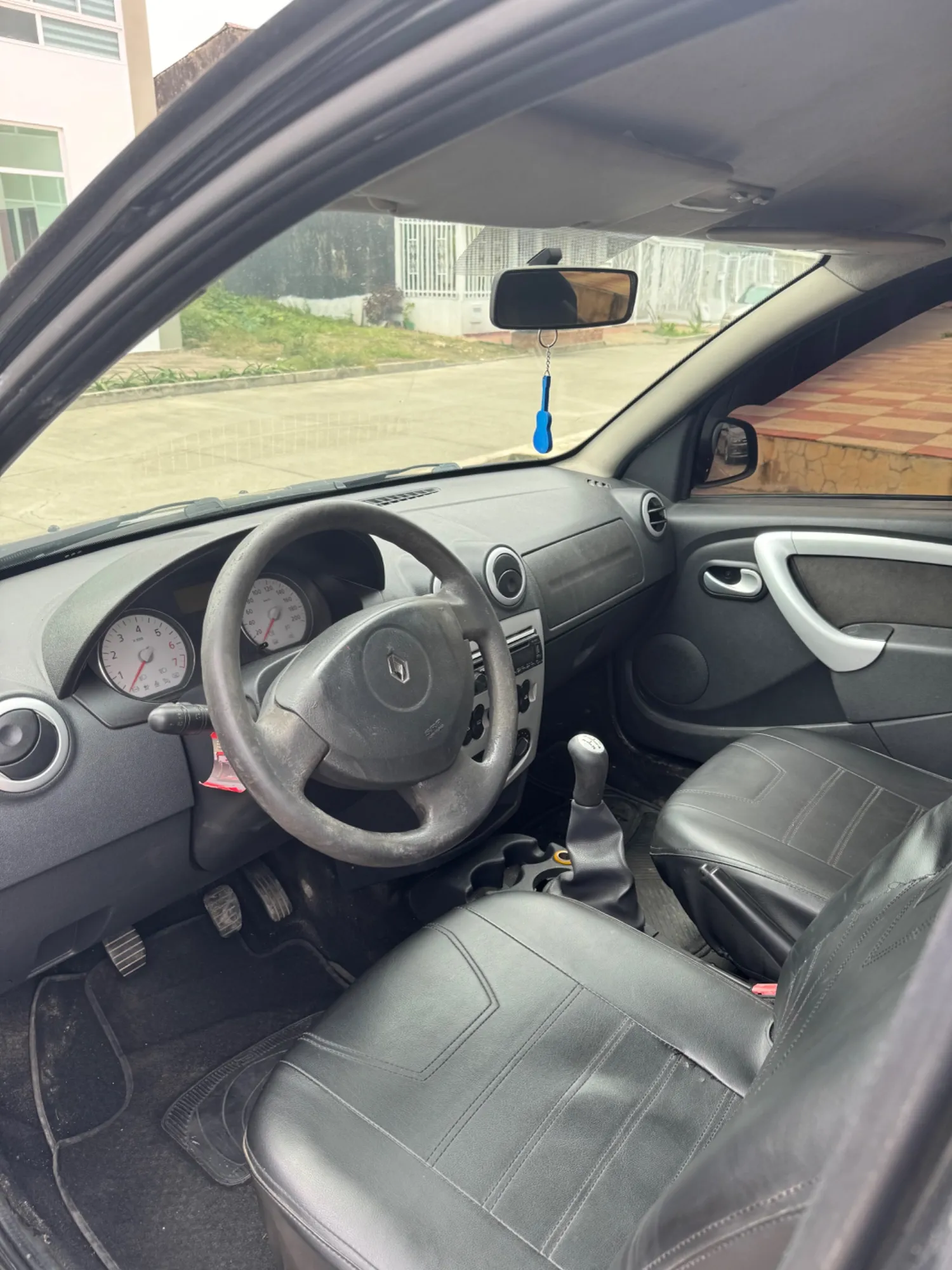 Renault sandero GT 2010