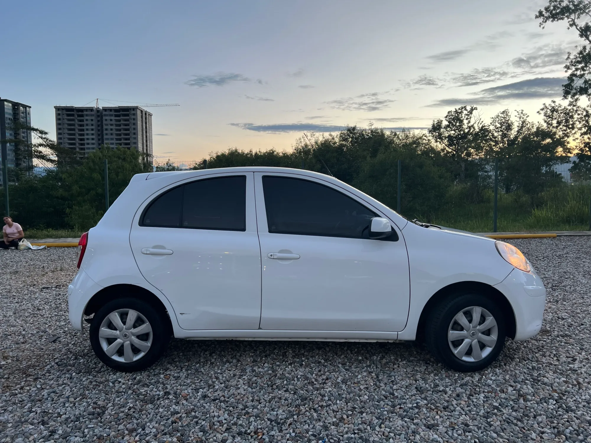 Nissan March 2014