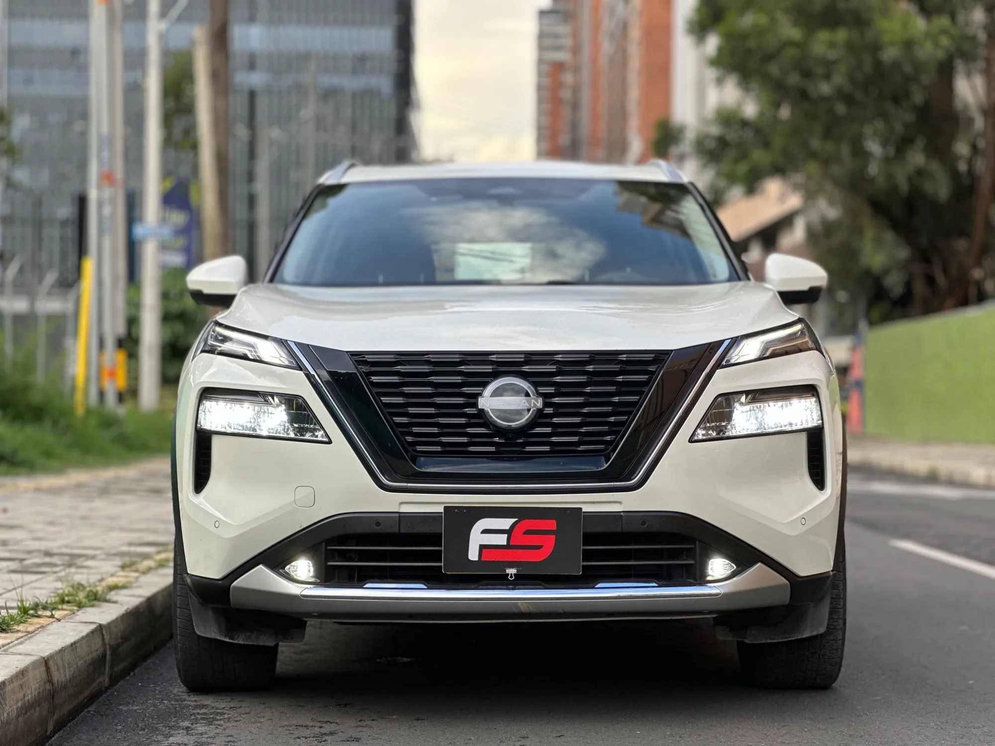 NISSAN XTRAIL EXCLUSIVE E - POWER 2024