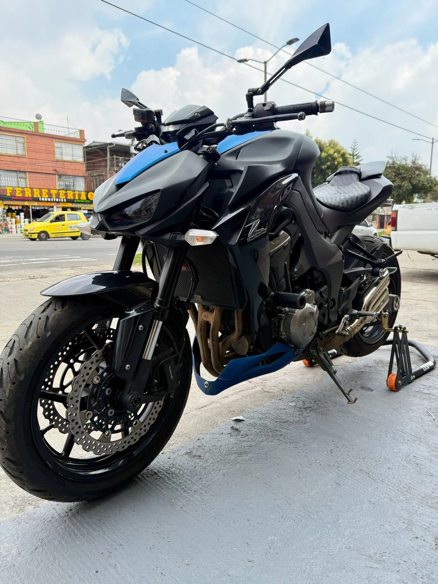Kawasaki Z1000 Mod 2015