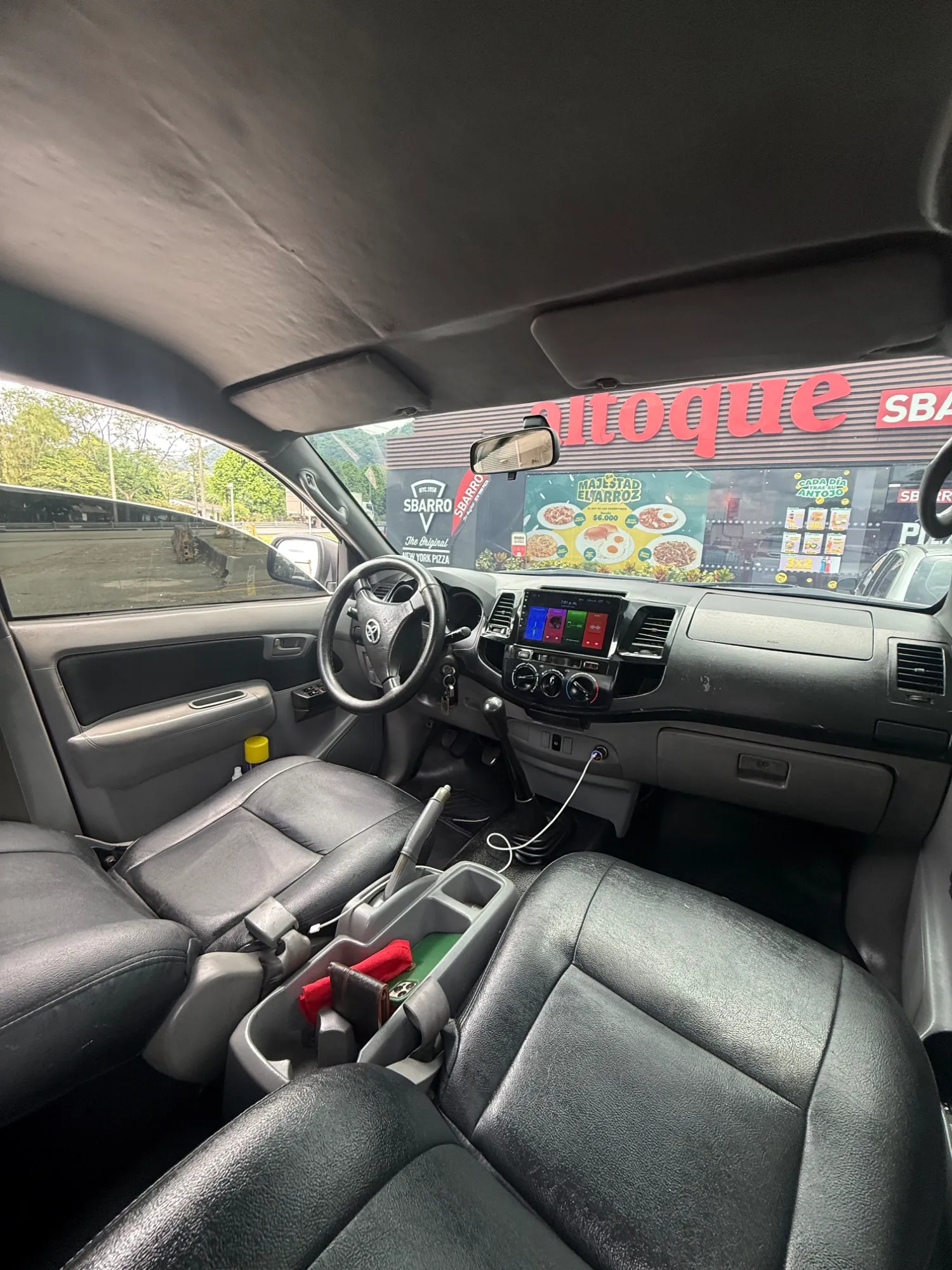 Vendo hermosa Toyota hilux Vigo 
