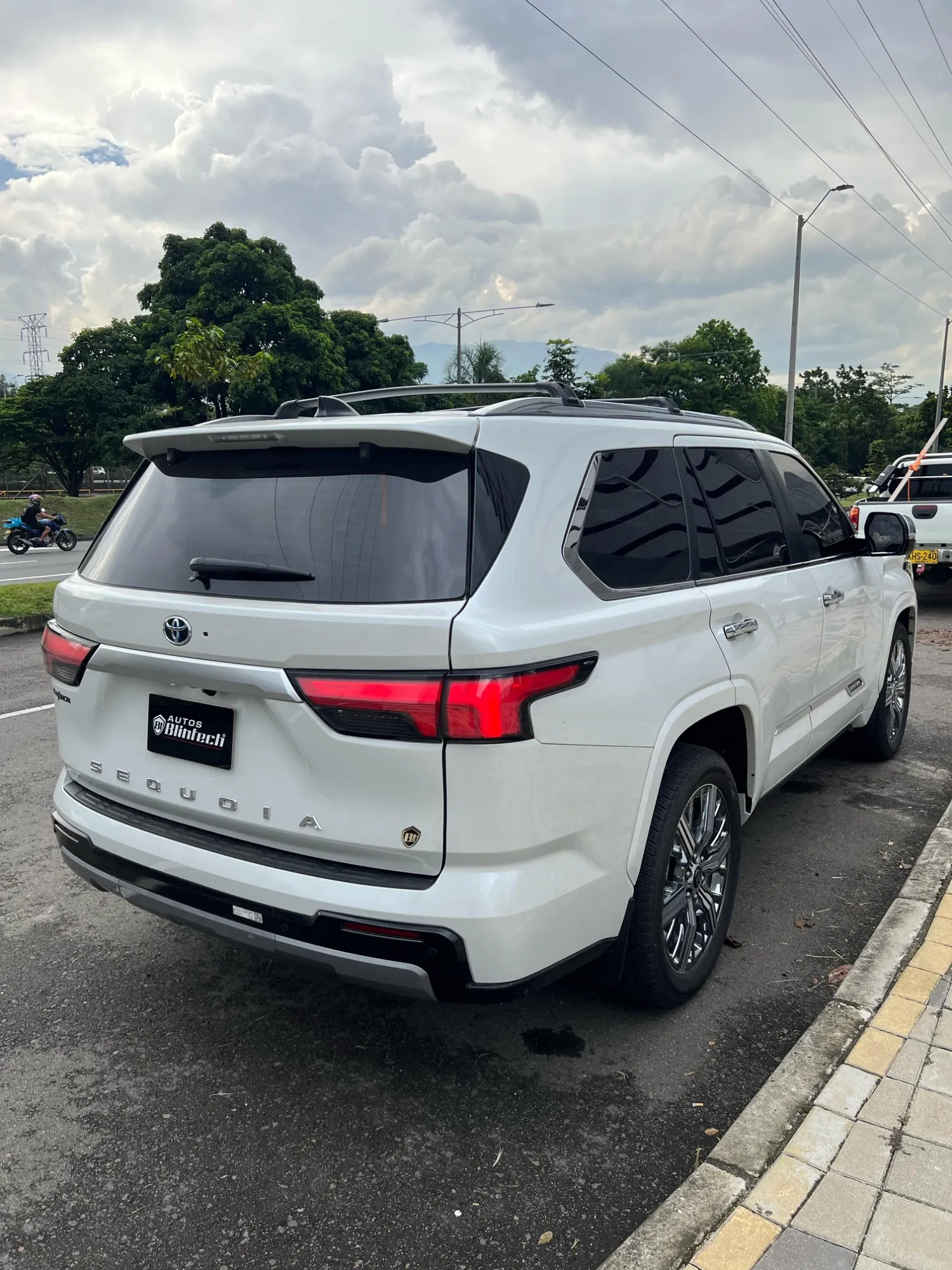 Toyota Sequoia Capstone 2024 Blindada