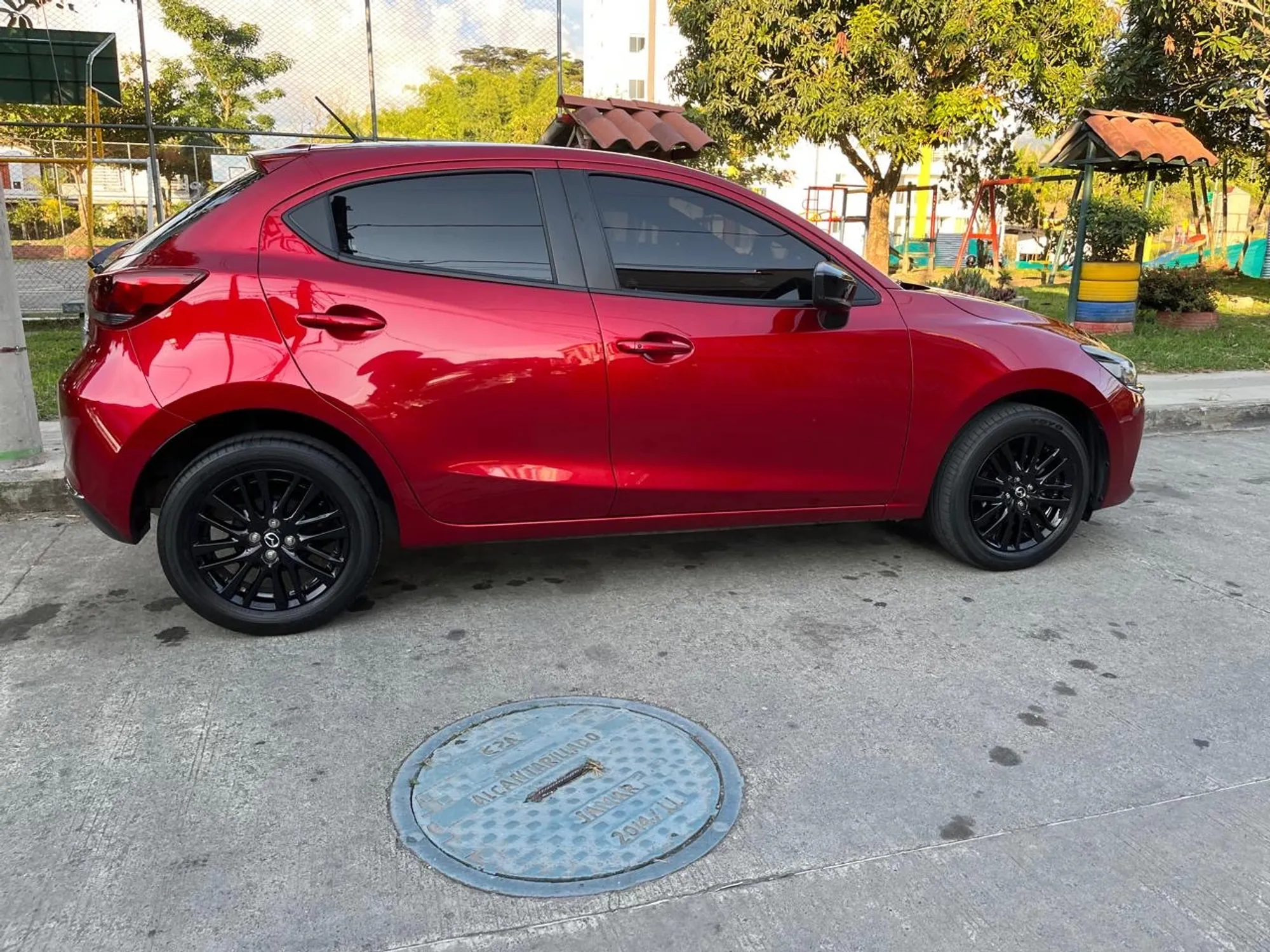 Mazda 2 Touring carbon edition 2023