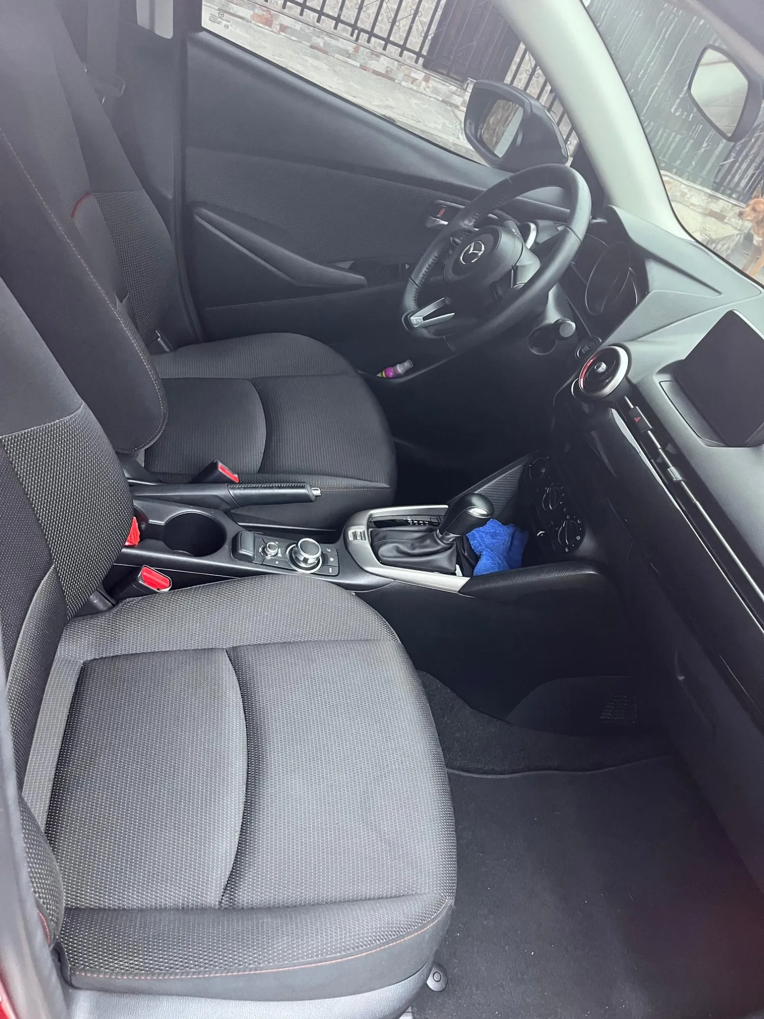 Mazda 2 Touring carbon edition 2023