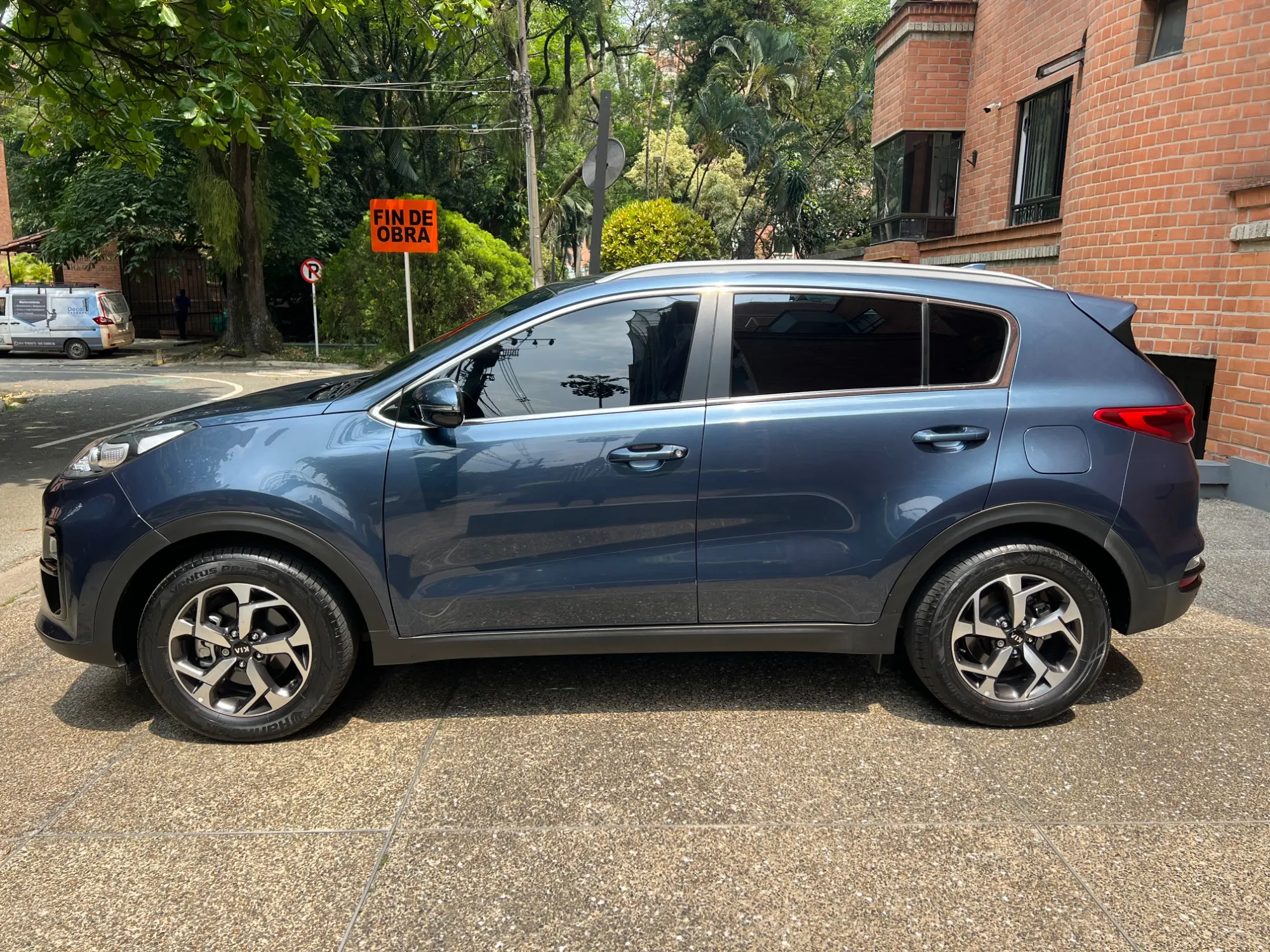 Kia Sportage 2.0 Desire Aut