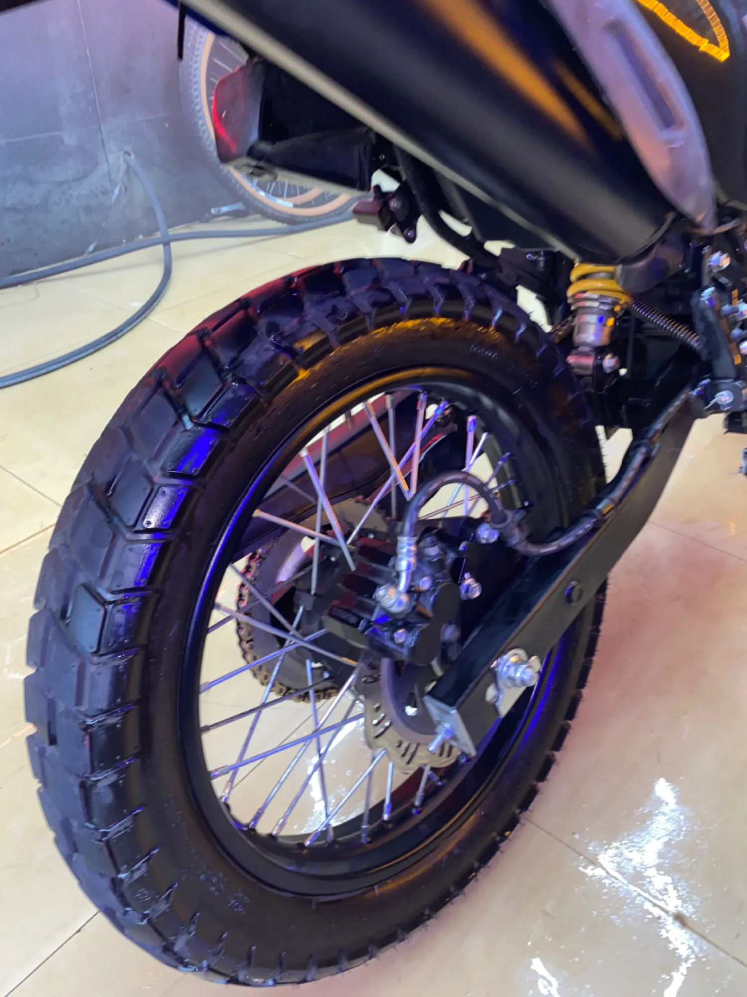MRX 150 COMO NUEVA AL DIA CON TRASPASO 