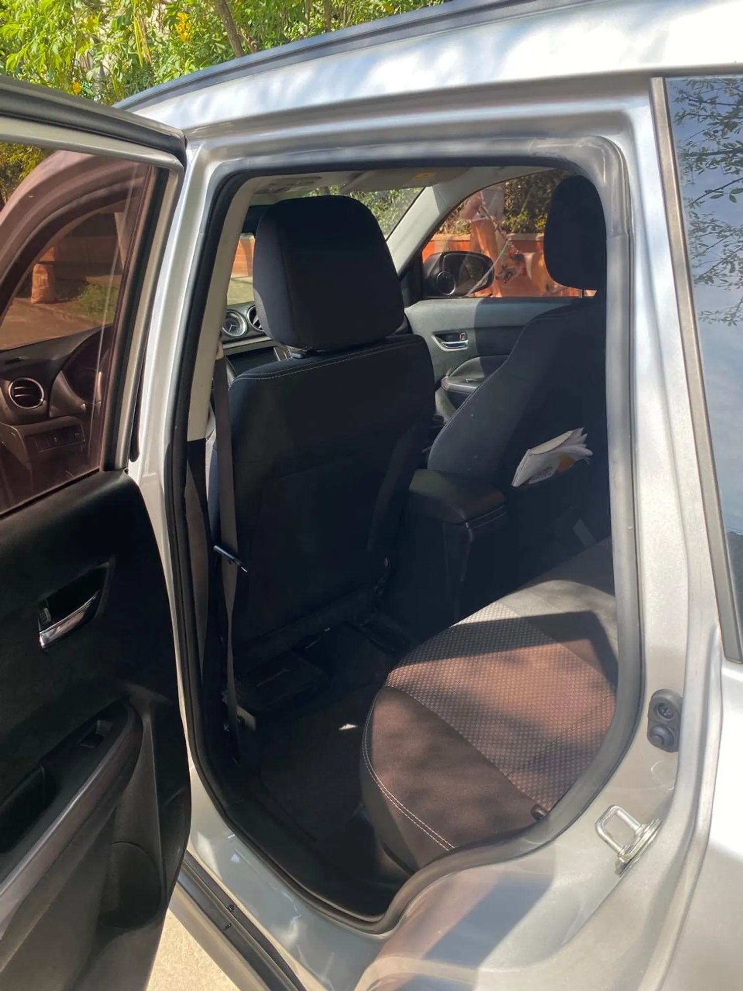 Suzuki Vitara 2WD automatica 