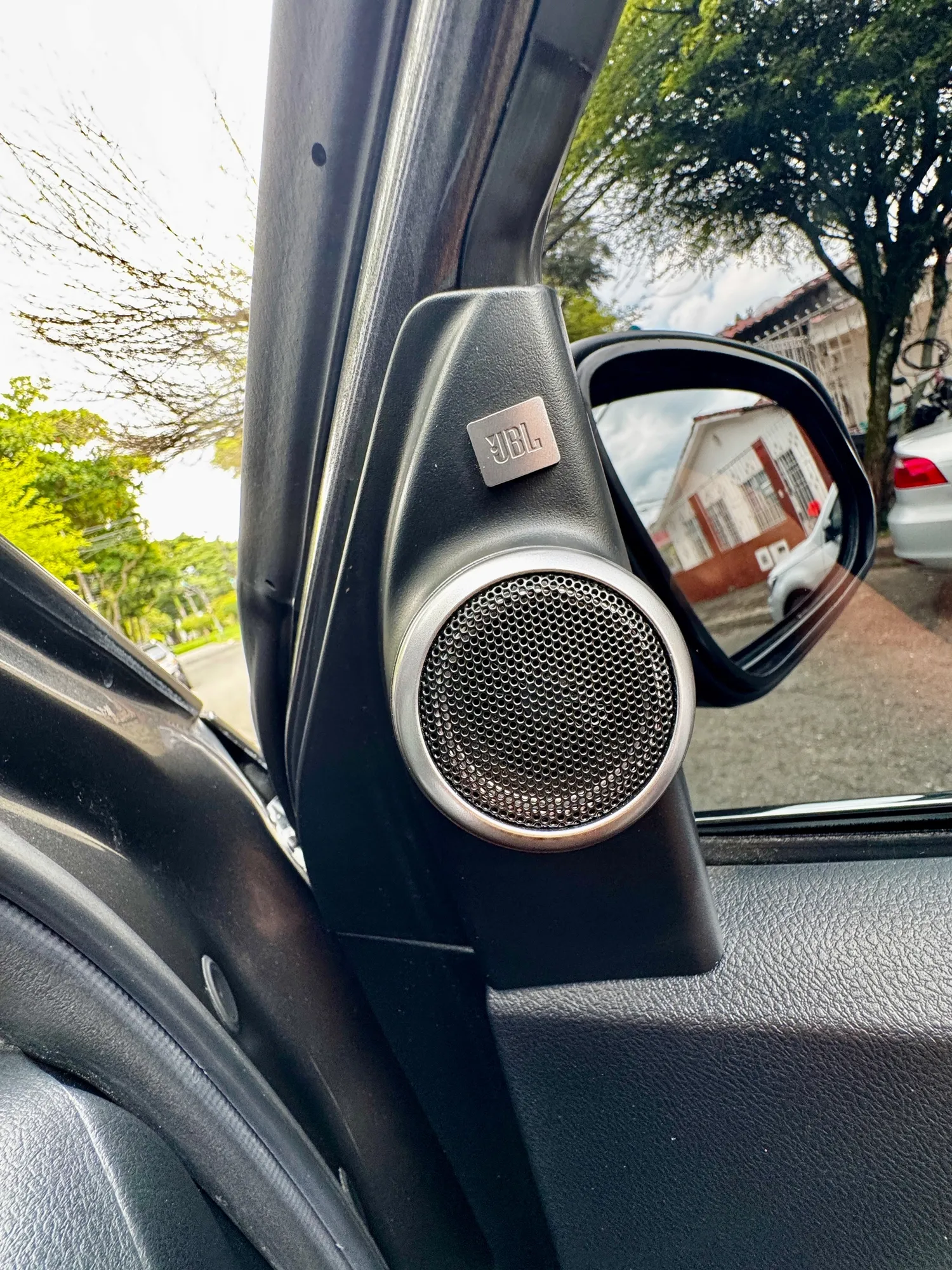 TOYOTA FORTUNER SRV 2022 DIESEL 2.4 