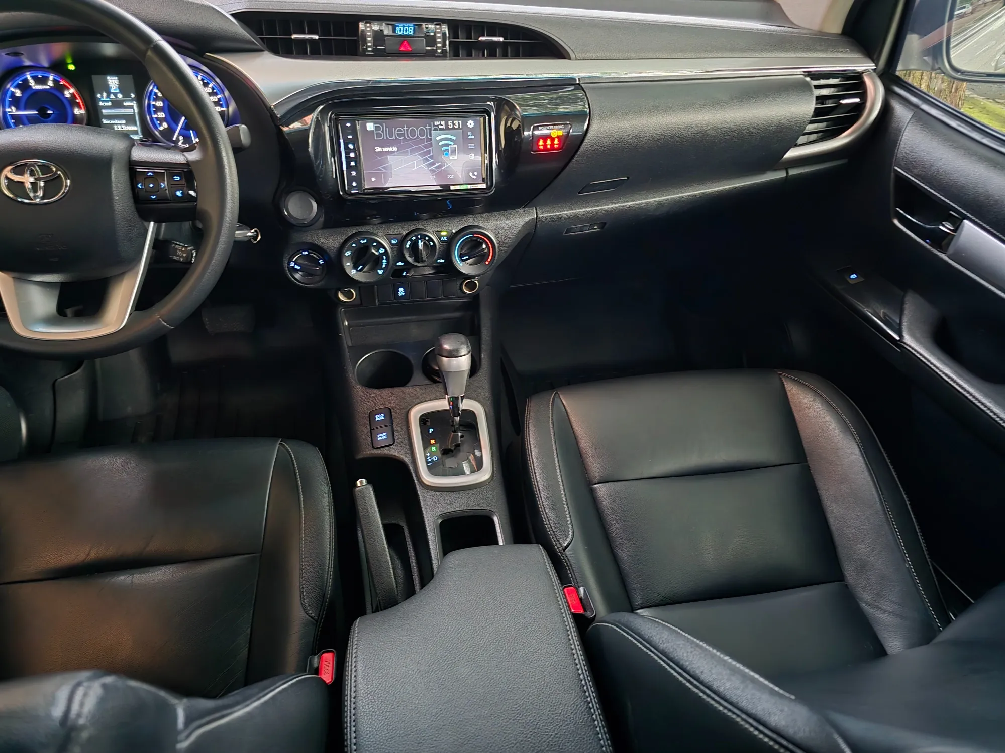 Toyota hilux srv blindado 2 plus diesel
