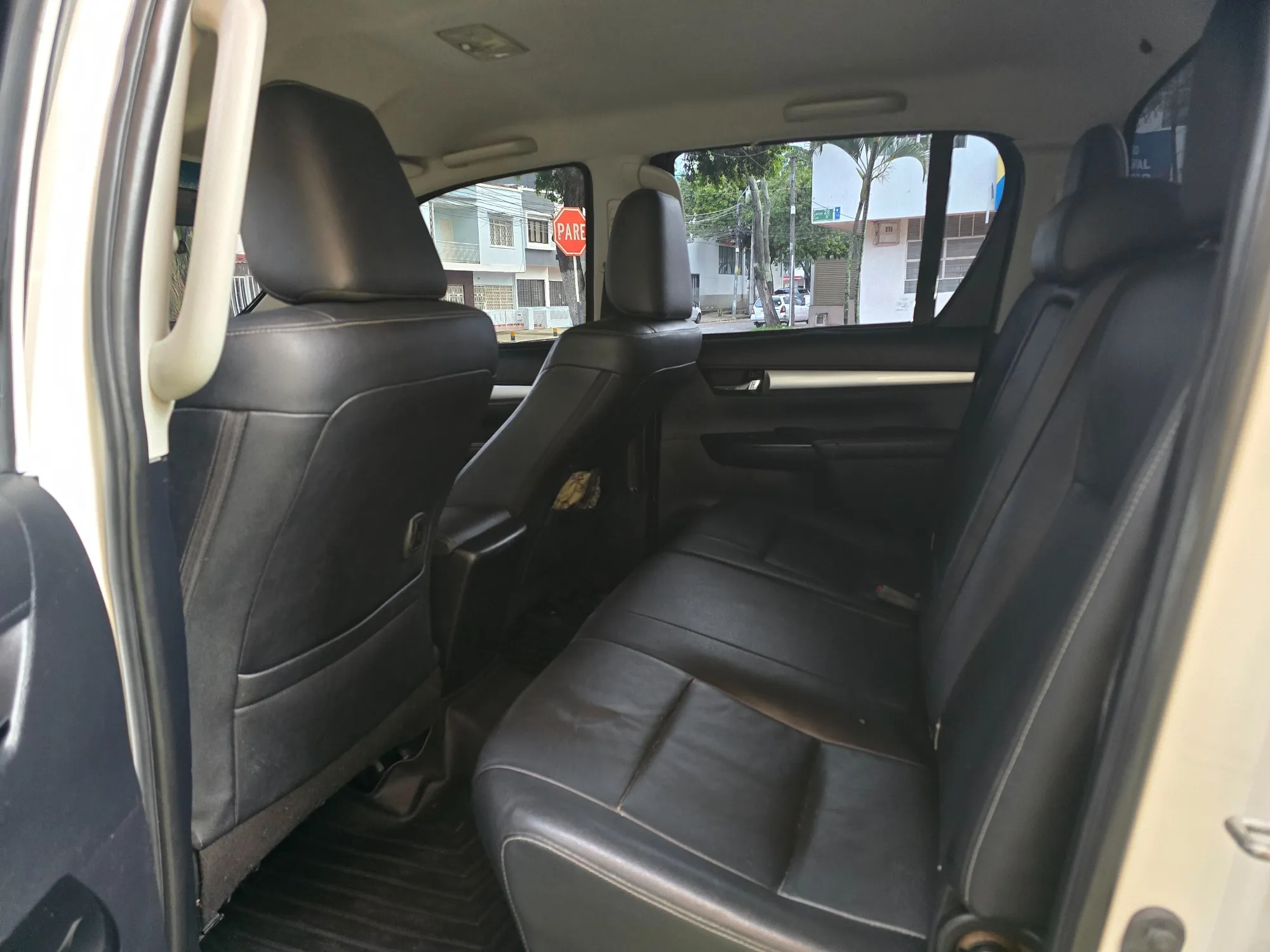 Toyota hilux srv blindado 2 plus diesel