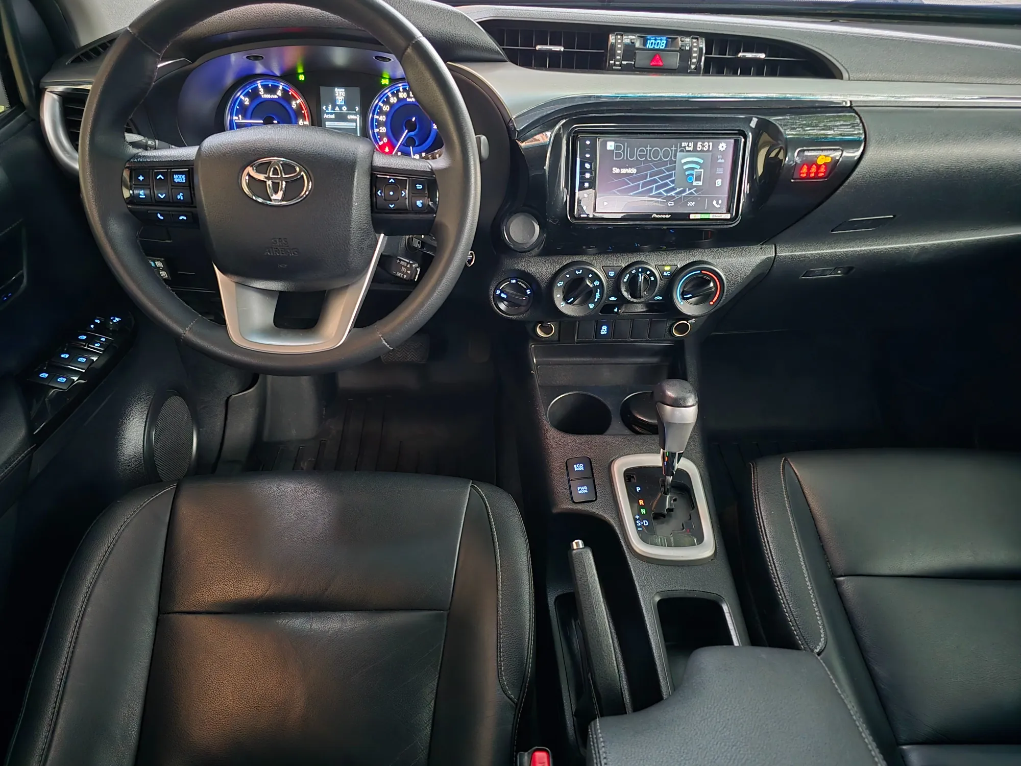 Toyota hilux srv blindado 2 plus diesel