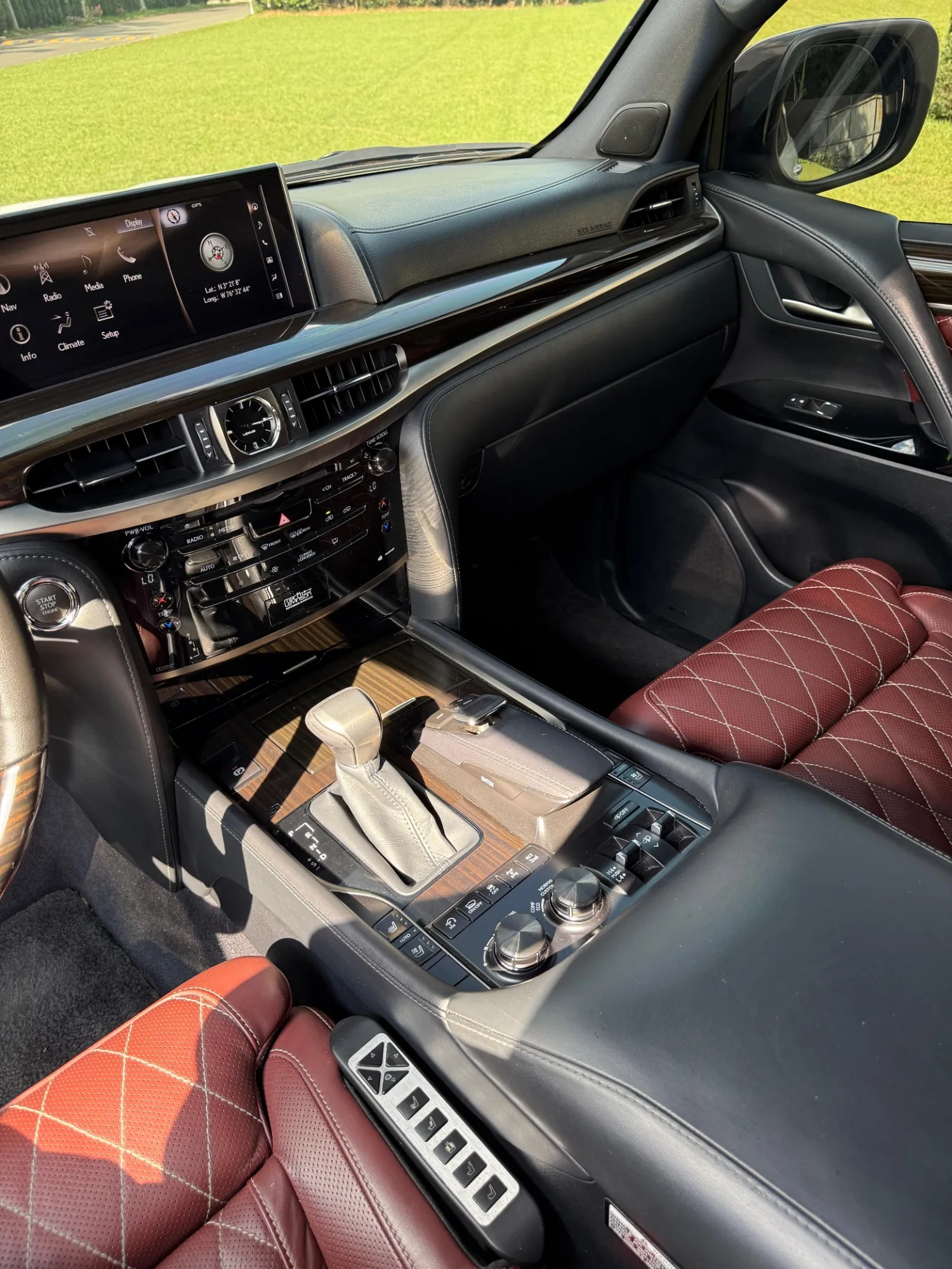 Lexus 570 S Super Sport MBS