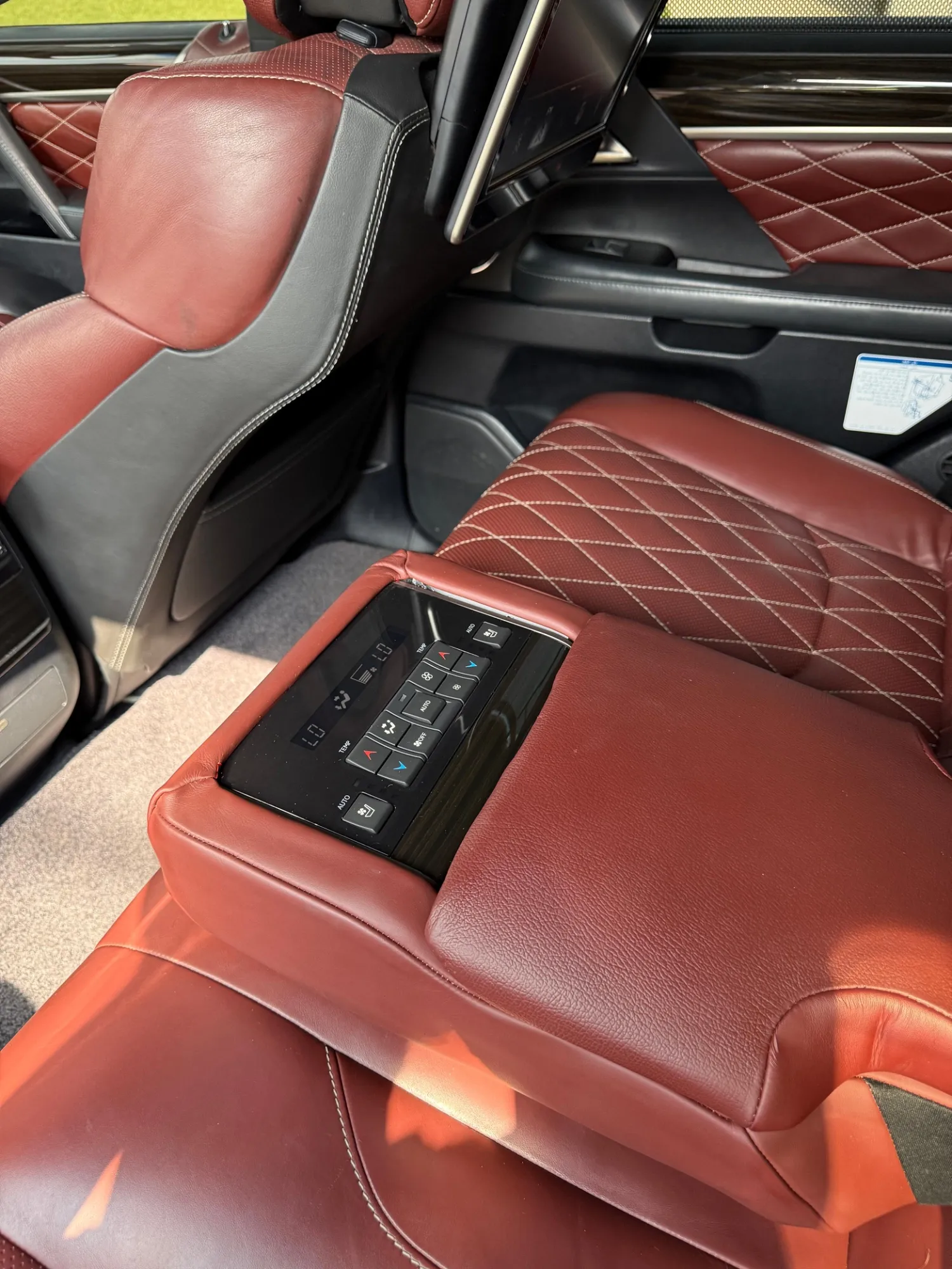 Lexus 570 S Super Sport MBS