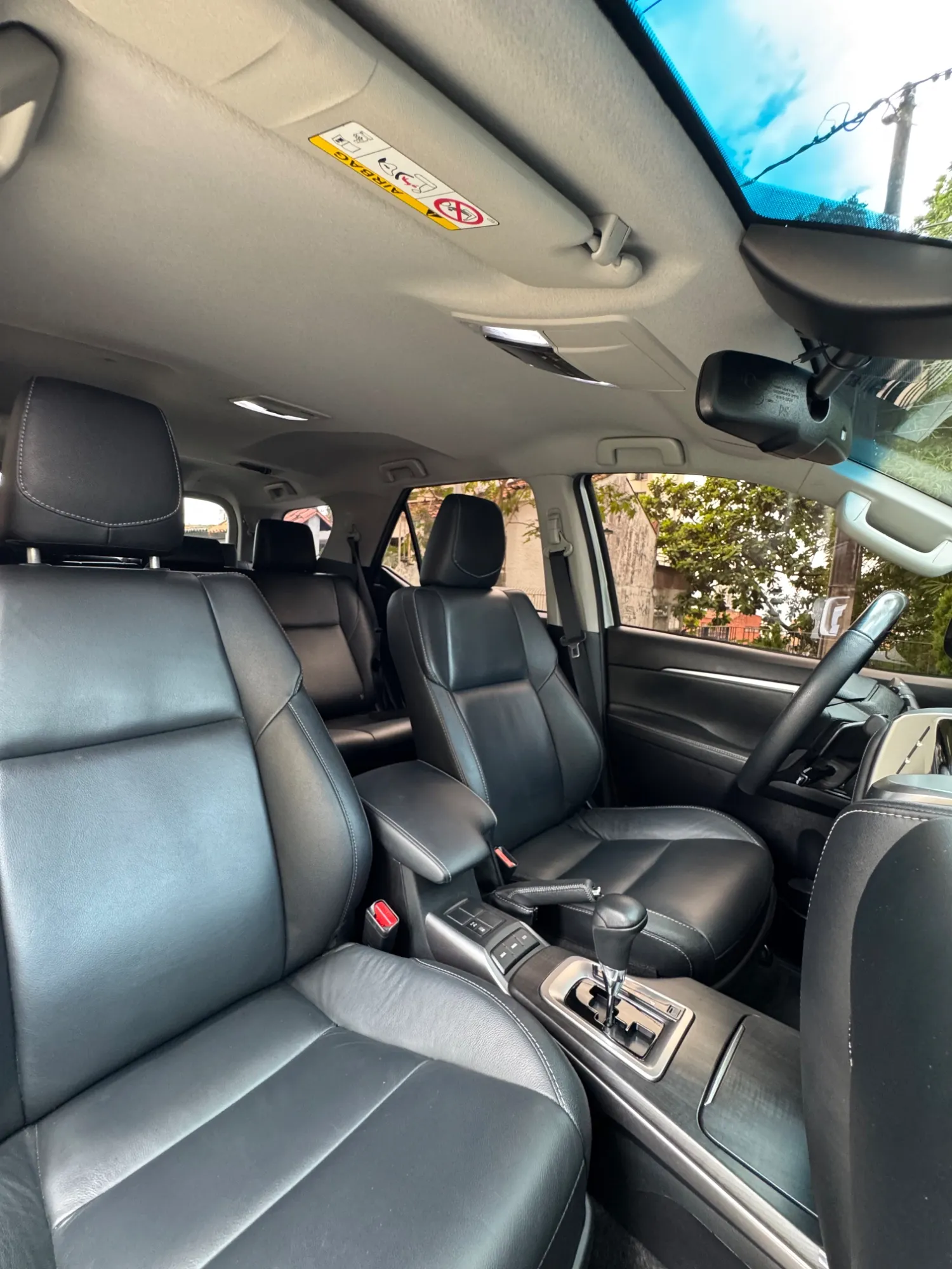 TOYOTA FORTUNER SRV 2.8L 4x4