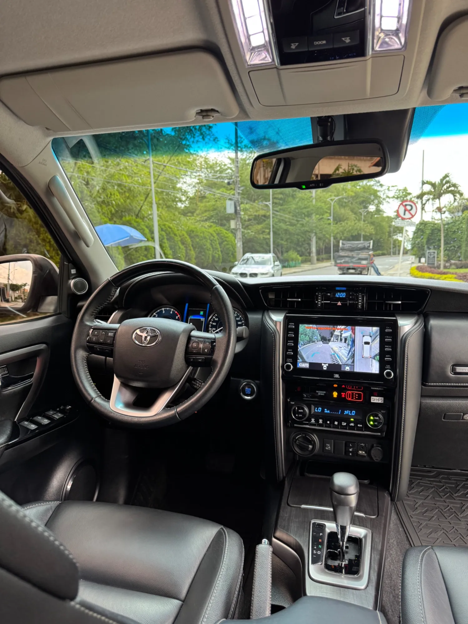 TOYOTA FORTUNER SRV 2.8L 4x4