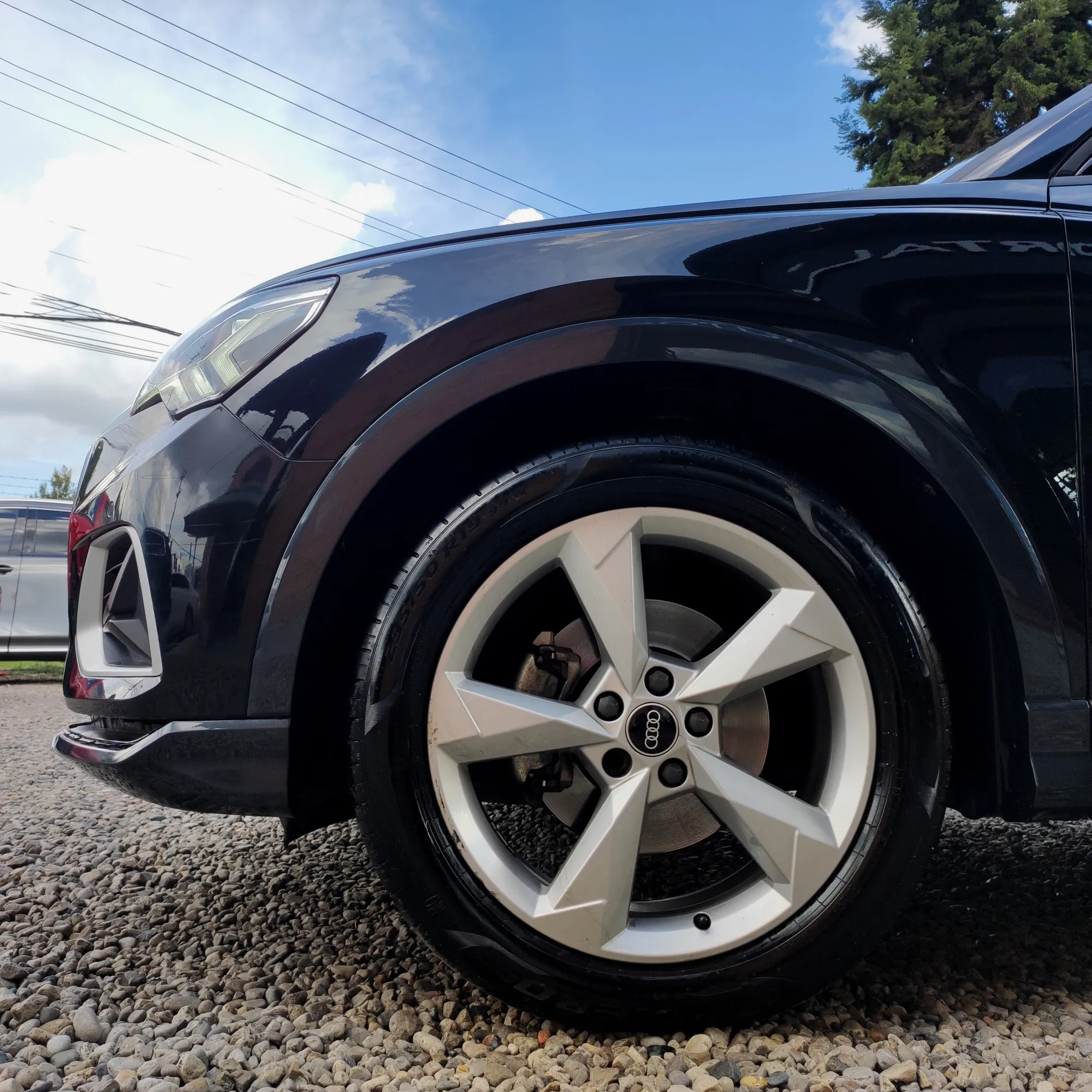 AUDI Q3 AMBITION 2021 