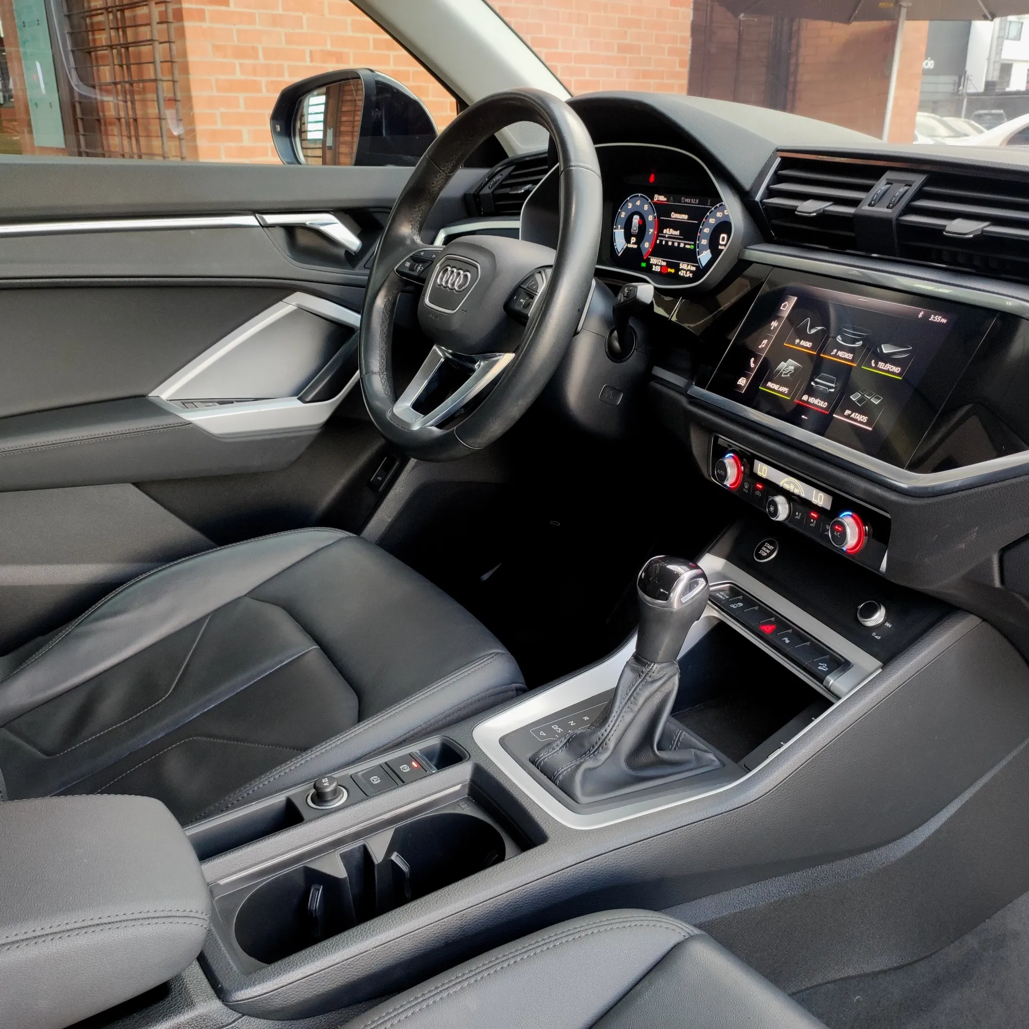 AUDI Q3 AMBITION 2021 