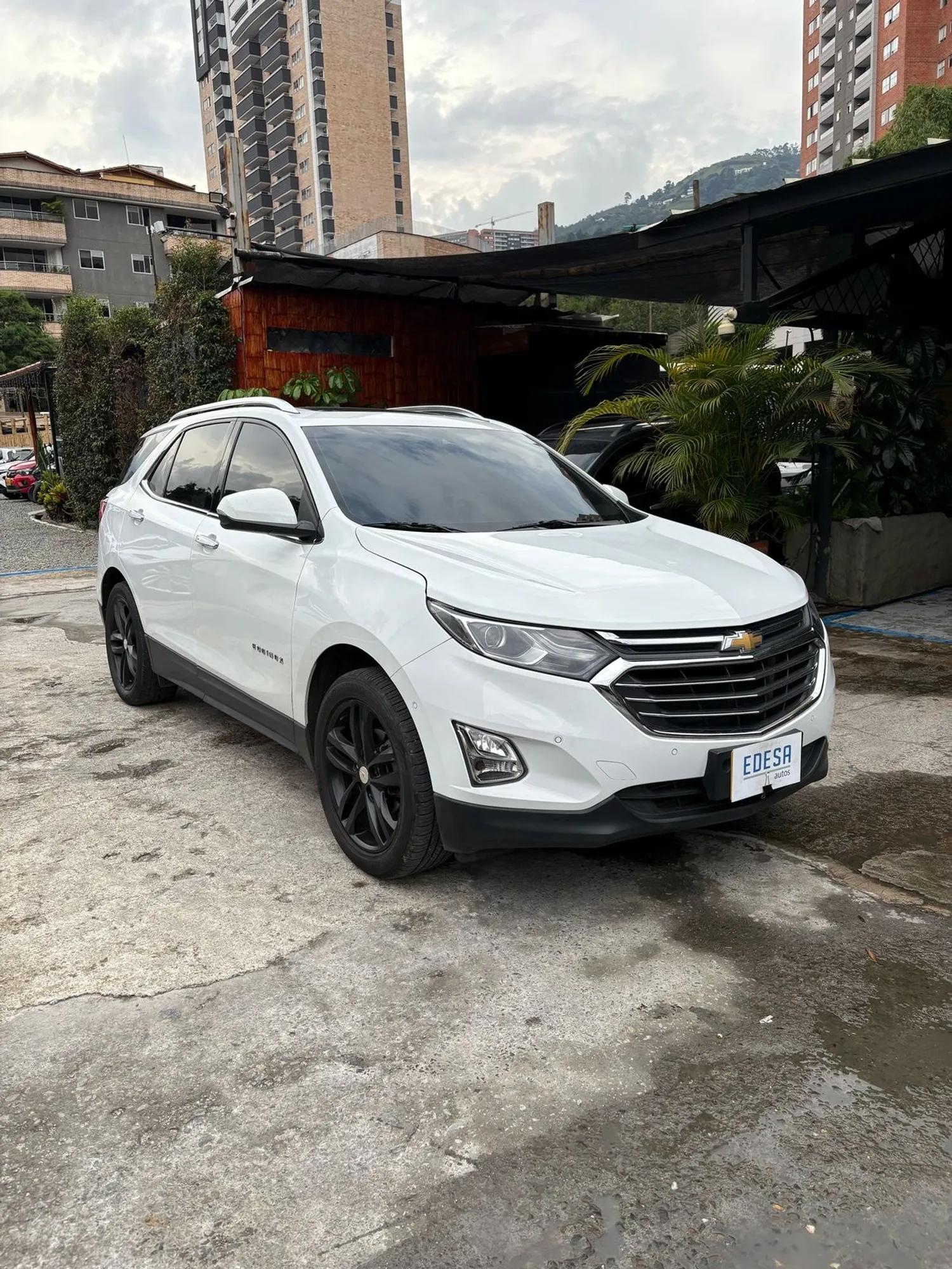 CHEVROLET EQUINOX PREMIER