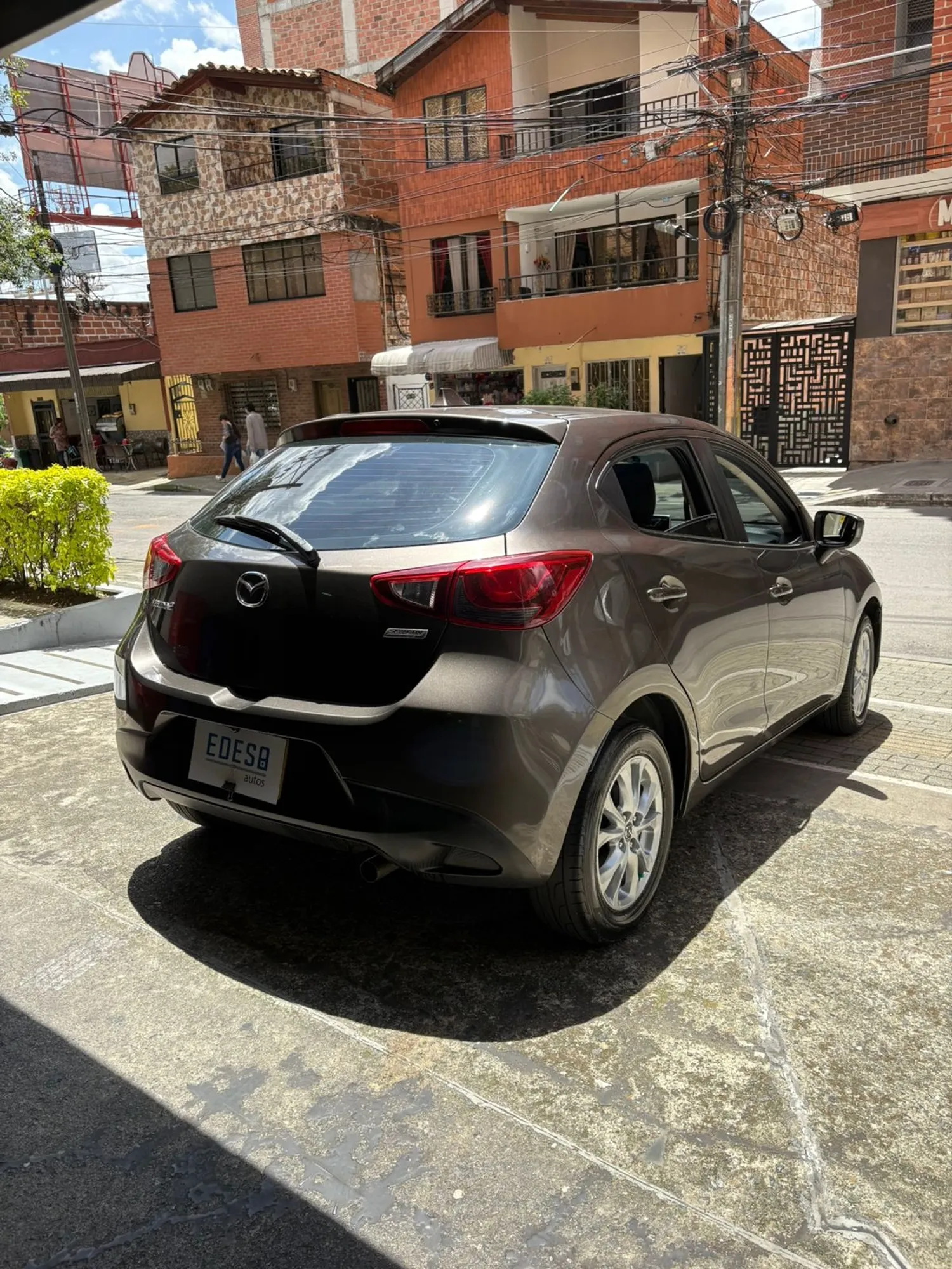 MAZDA 2 TOURING