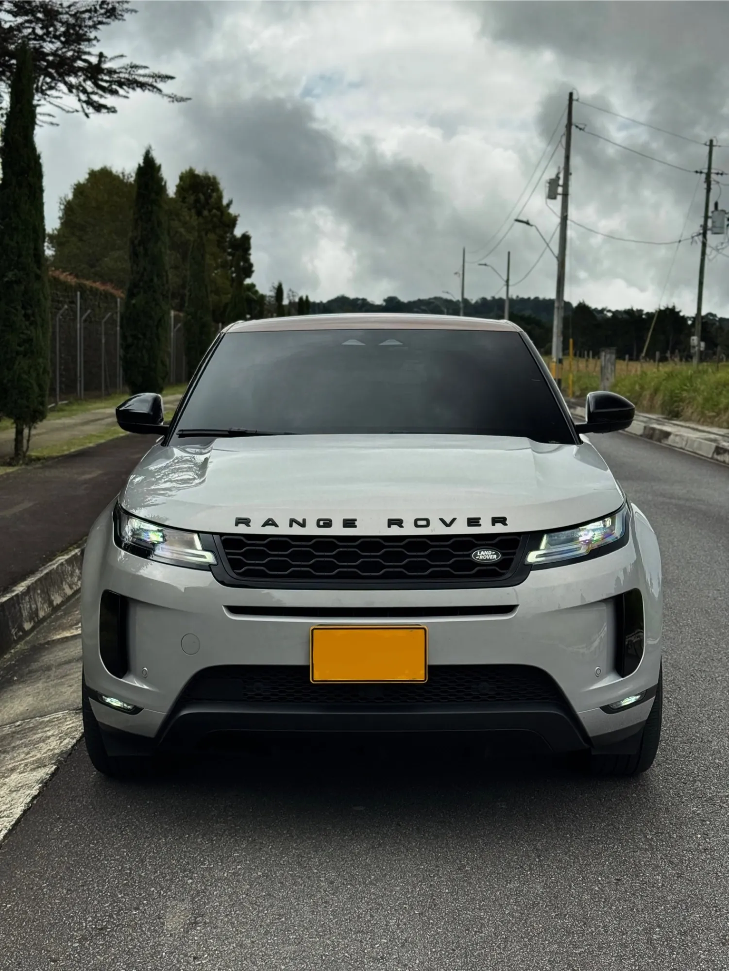 Range Rover Evoque Bronze Collection MHEV 2023 