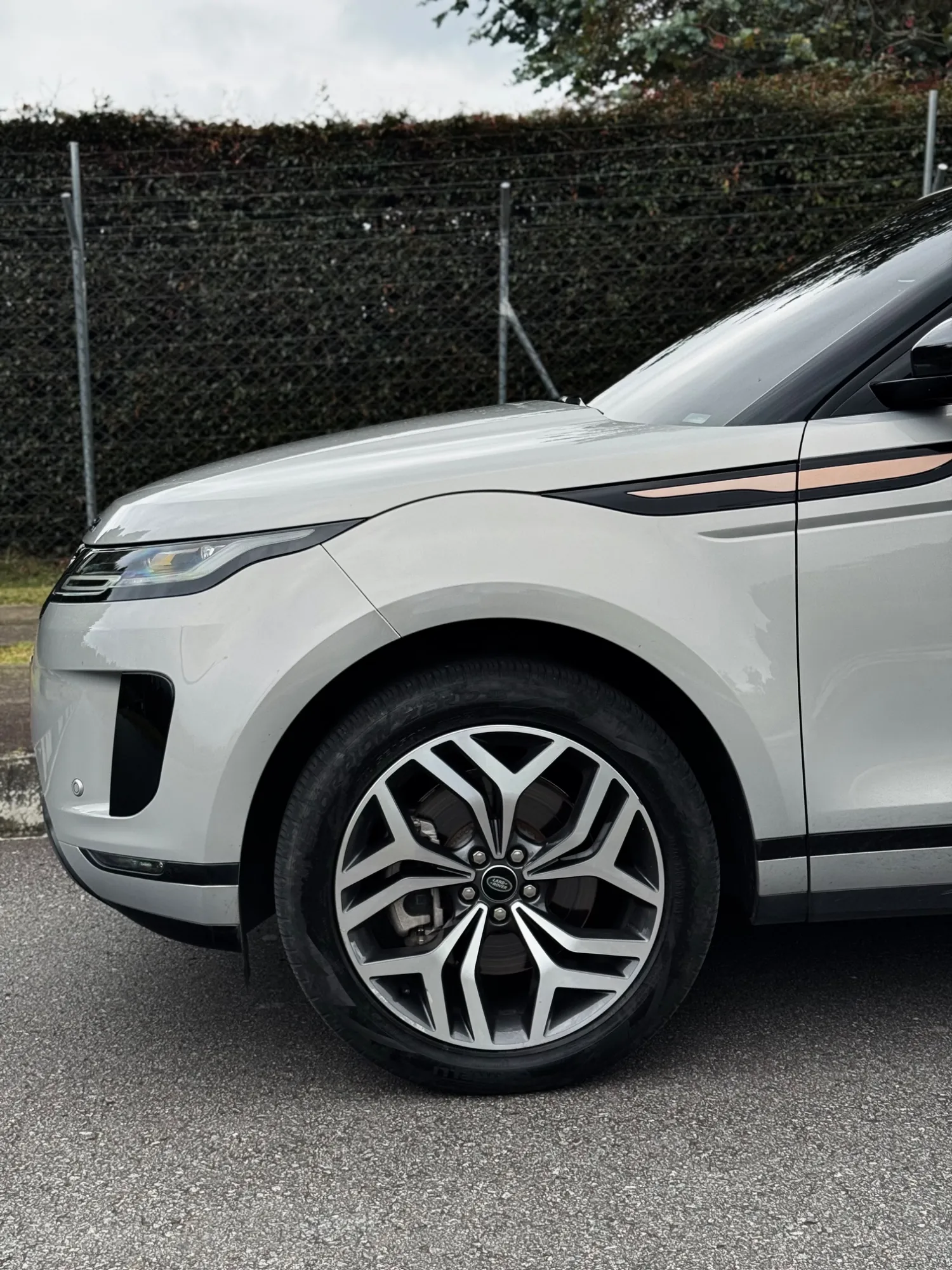 Range Rover Evoque Bronze Collection MHEV 2023 