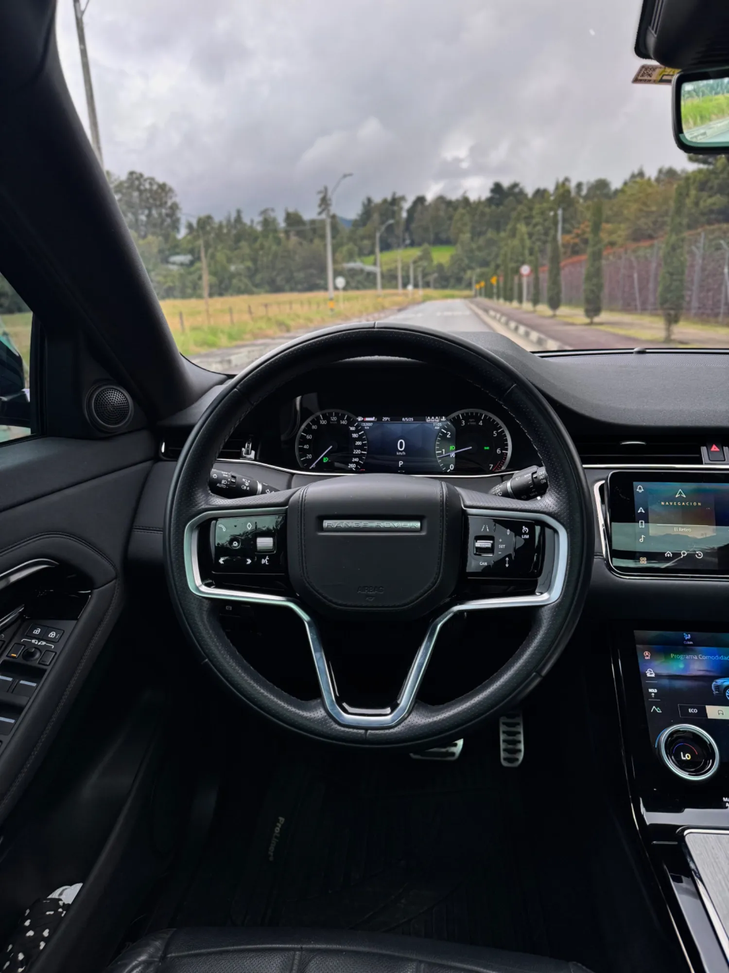 Range Rover Evoque Bronze Collection MHEV 2023 