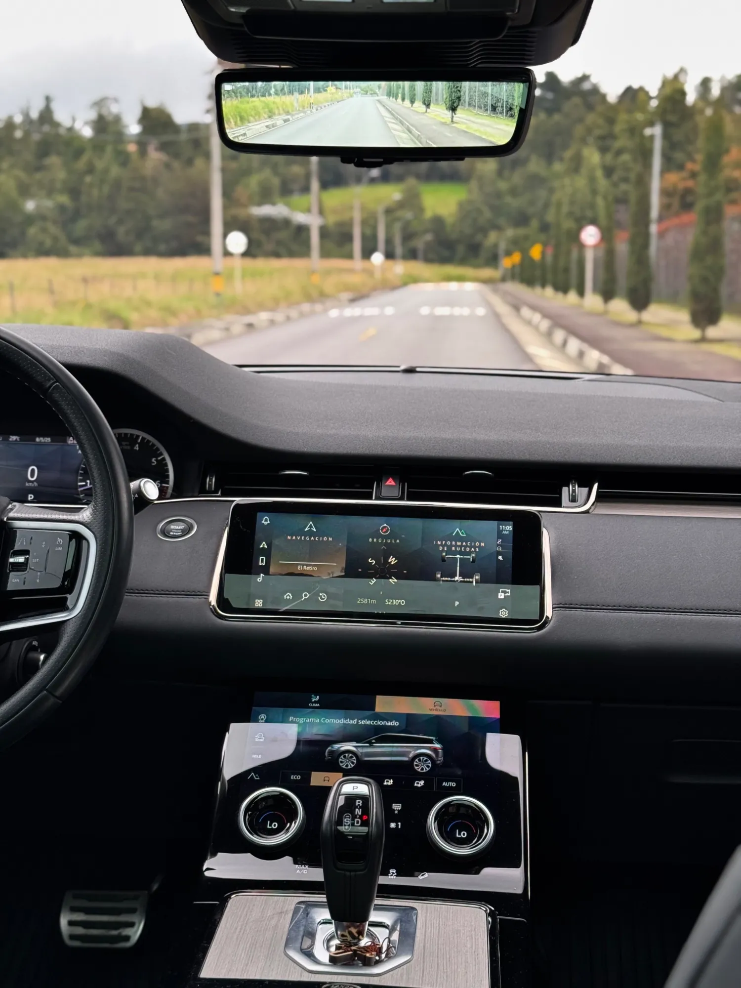 Range Rover Evoque Bronze Collection MHEV 2023 