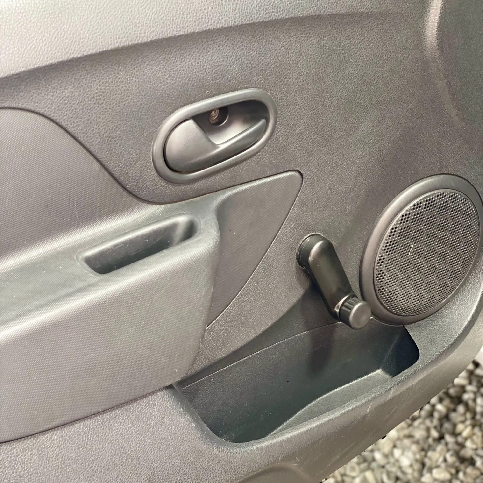 RENAULT LOGAN AUTHENTIC LIFE 2017