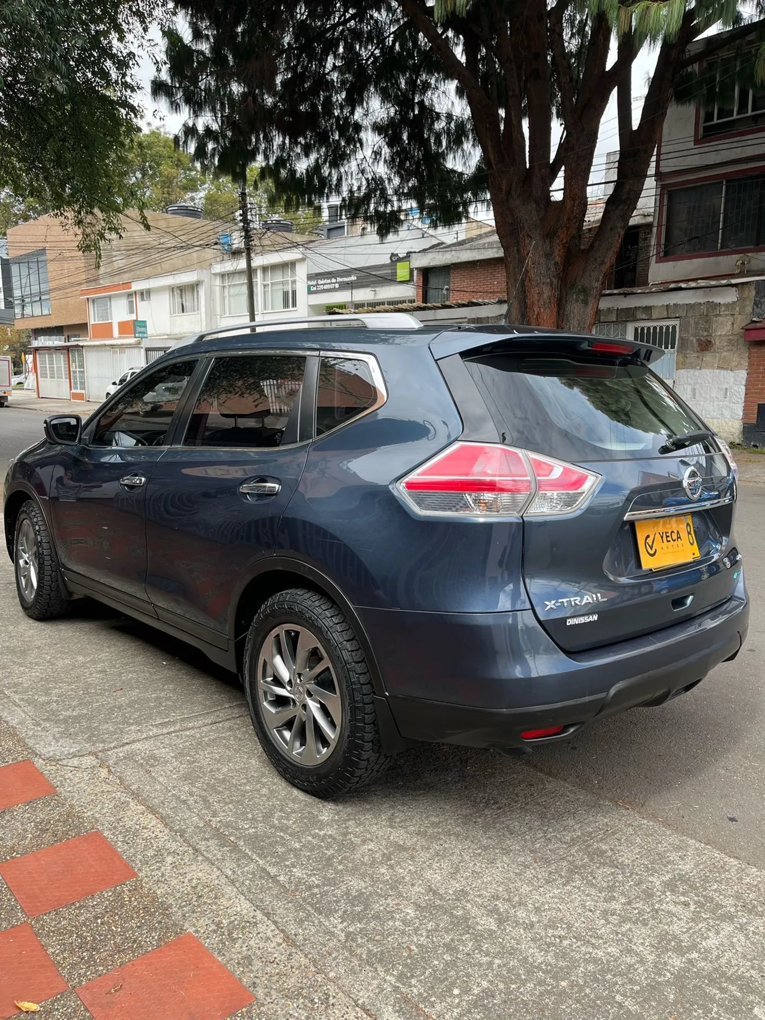 Nissan X Trail Exclusive 