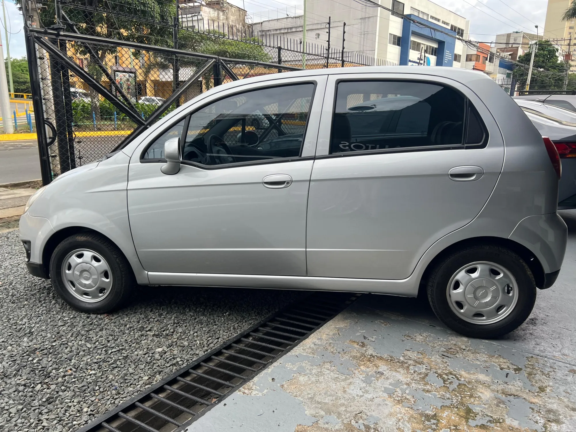 CHEVROLET SPARK  LIFE 2019