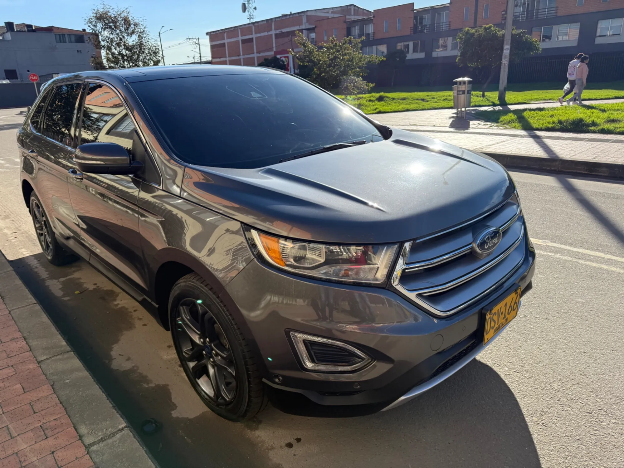 Ford edge titanium 4x4